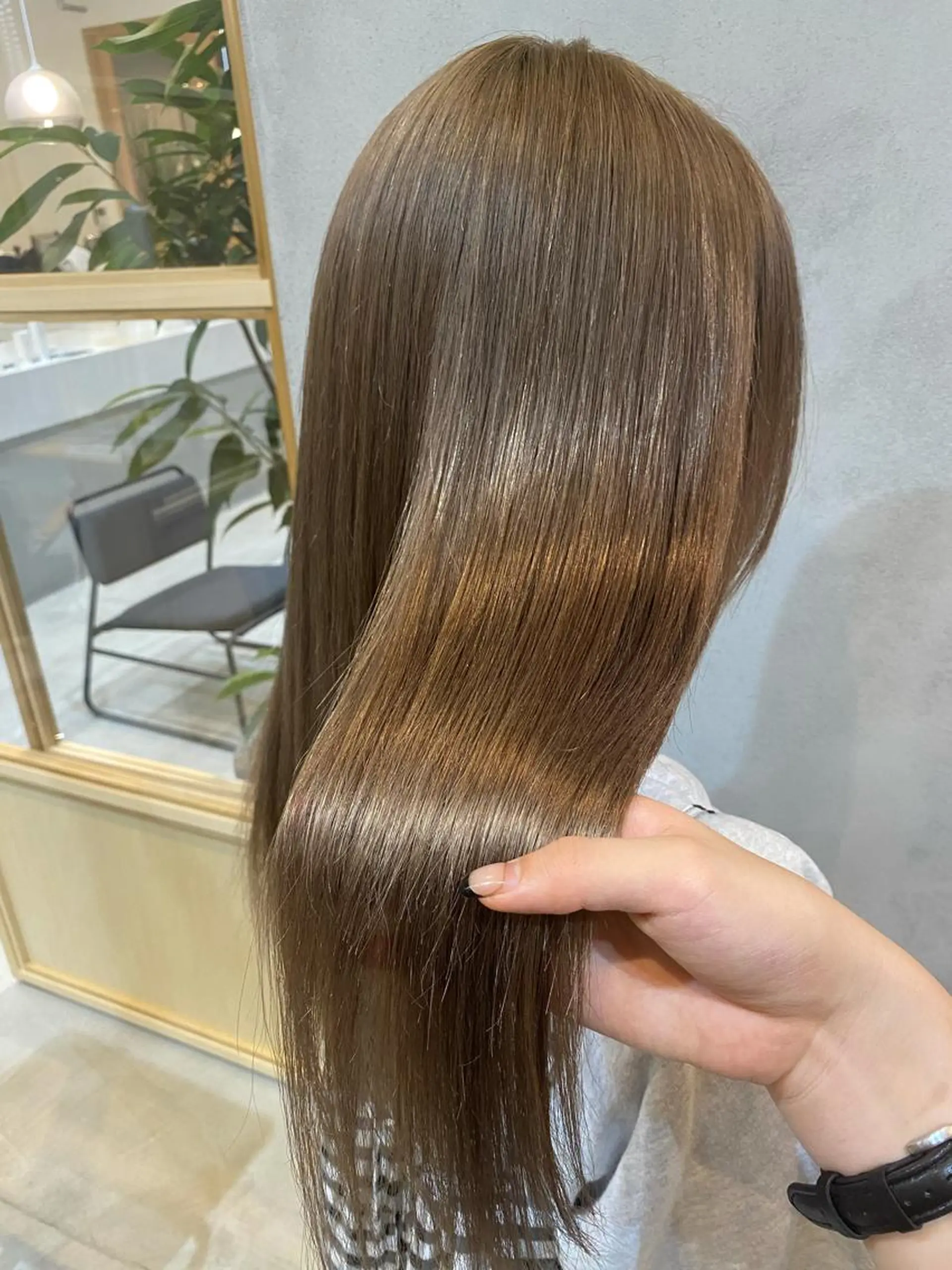 ロング カラー ブリーチ トリートメント mareka/顔周り /透明感カラー🤍のヘアスタイル