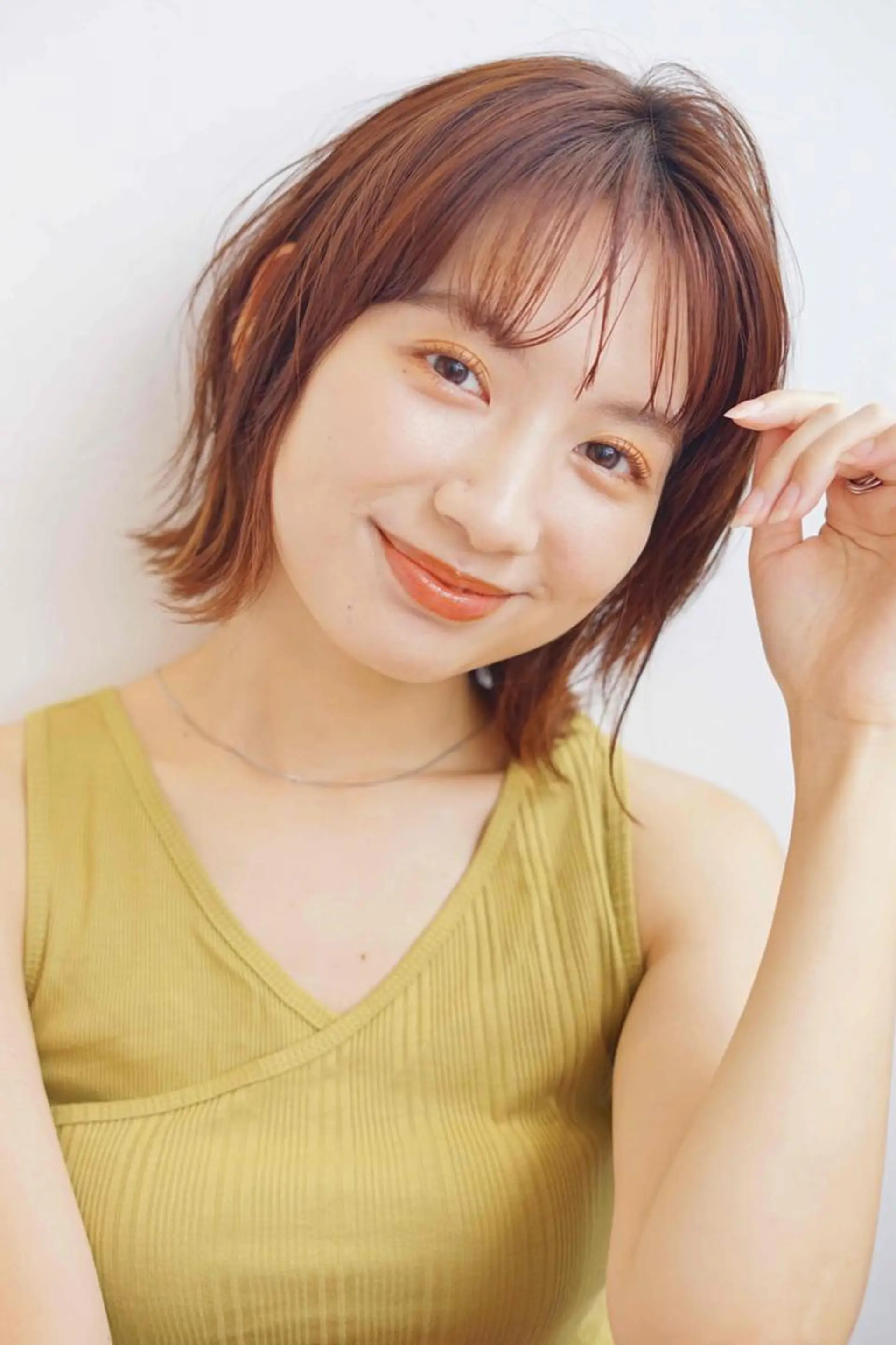 カラー ショートボブ ミストバング イヤリングカラー  フェイスフレーミング ハイライトカラー ❄️ TOWA❄️のヘアスタイル