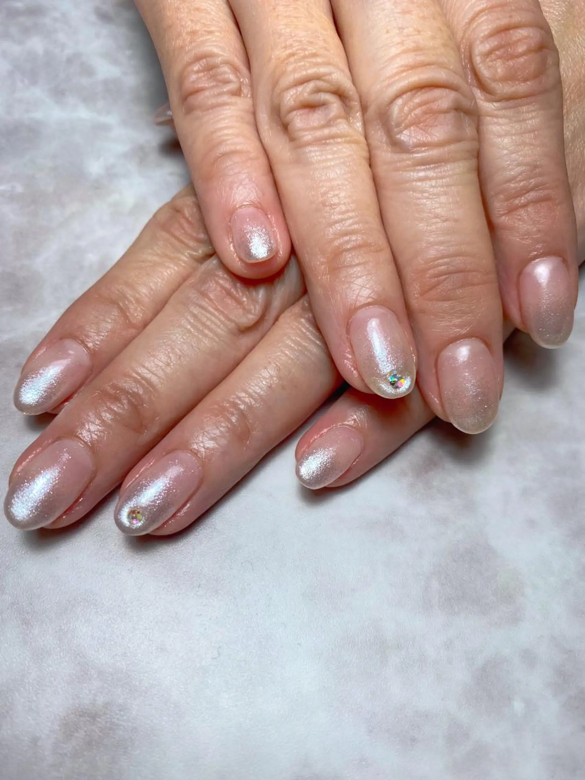 ネイル グラデーション ハンドネイル 🌿Charme🌿 MAIのネイルデザイン