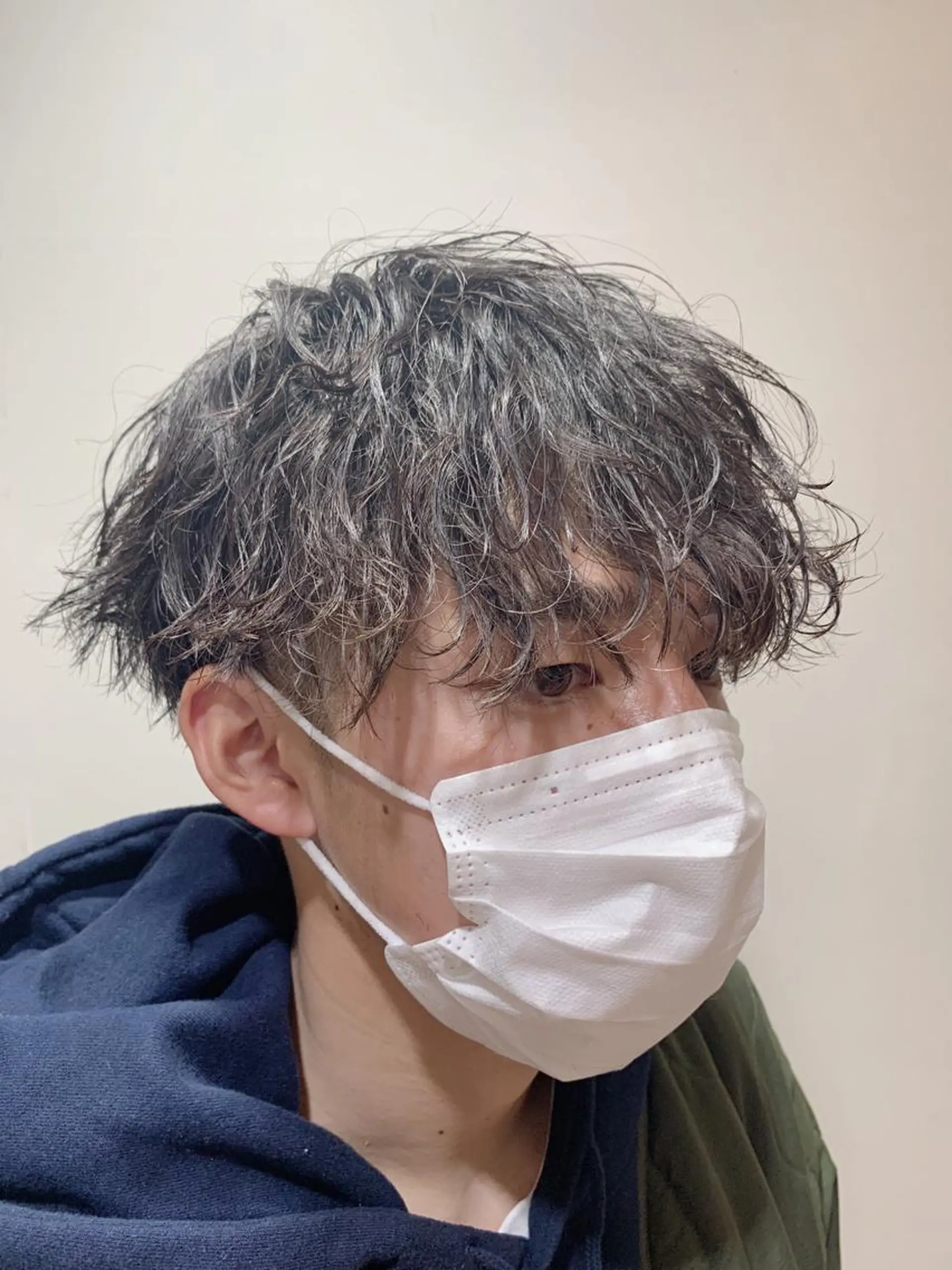 ショート パーマ メンズ メンズパーマ 波巻きパーマ カット パーマ 失敗しないパーマ 稲葉/草薙のヘアスタイル