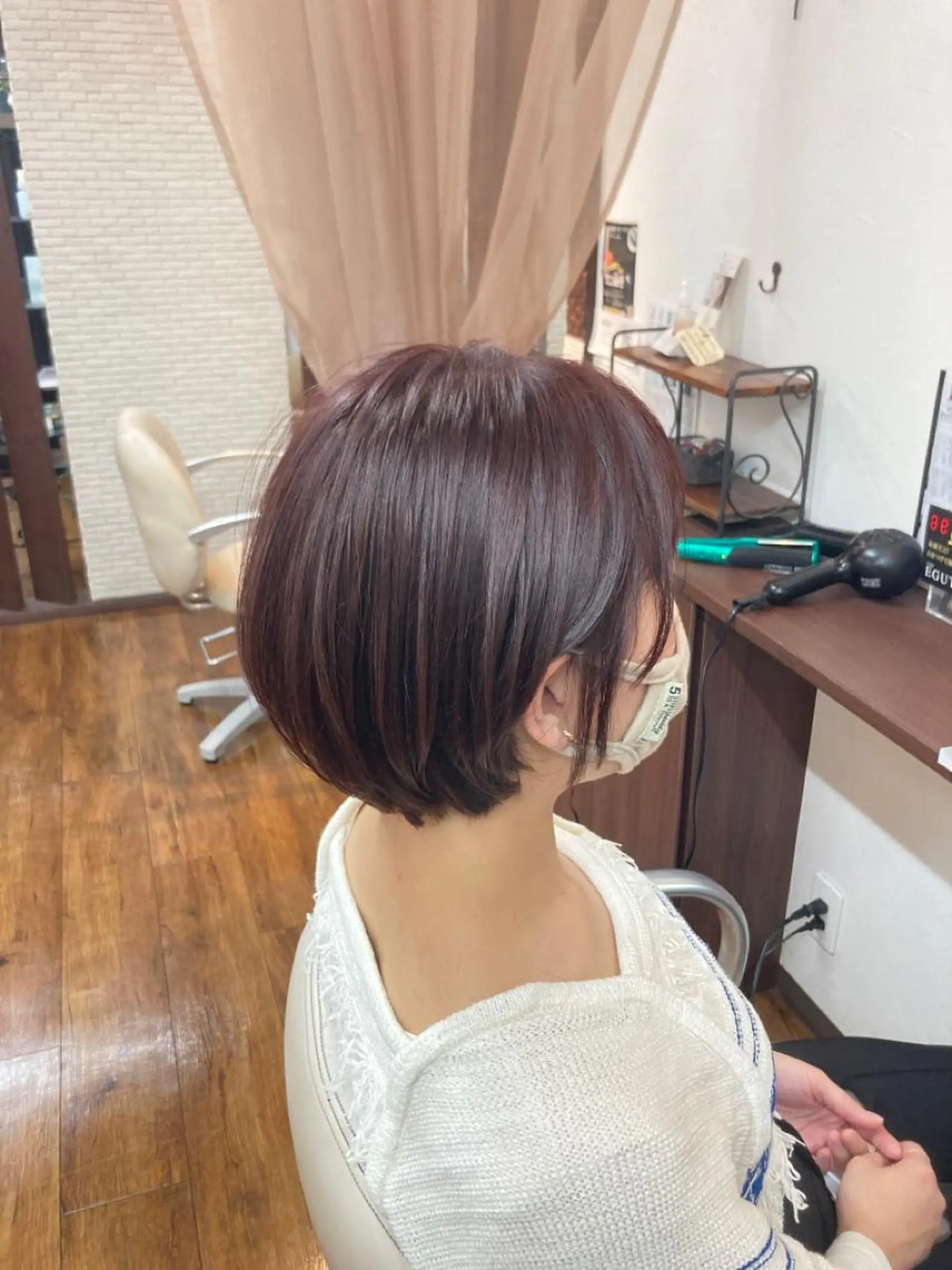ショート カラー ヘアカラー トリートメント ヘアと眉Otsuka Hikari💆‍♀のヘアスタイル