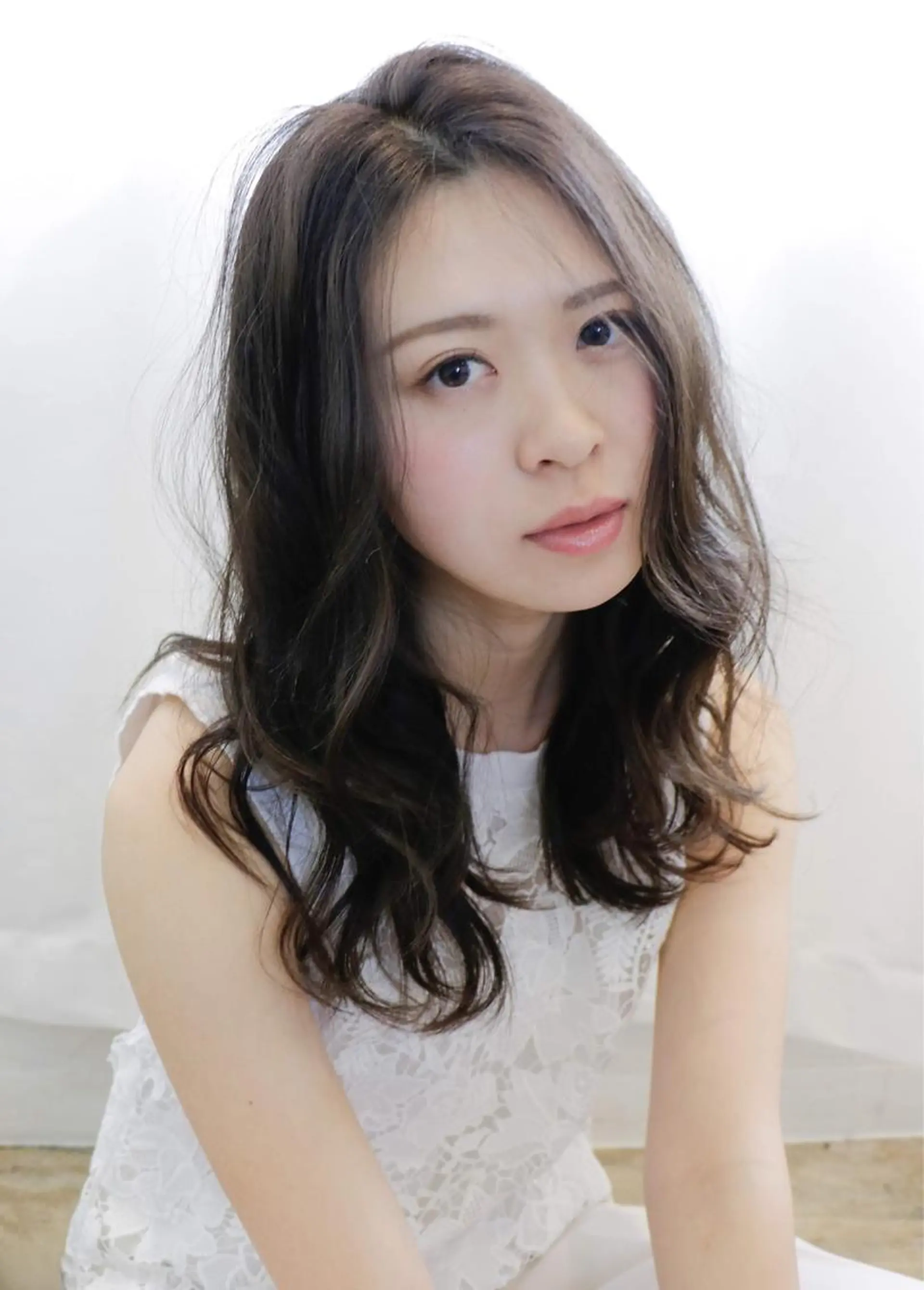 ロング アッシュ カット ヘアカラー トリートメント 髪質改善✨透明感 Kaoriのヘアスタイル