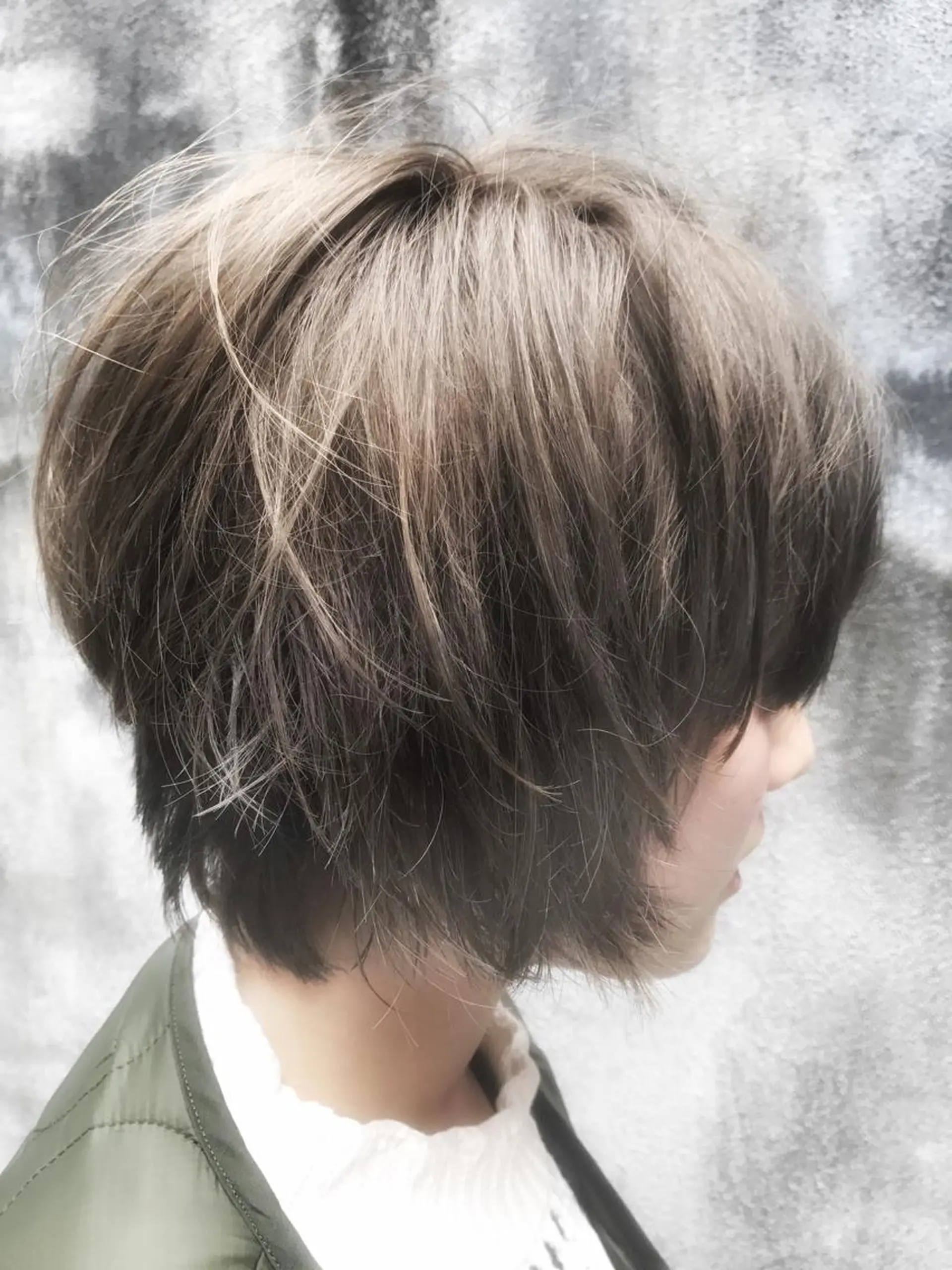 ショート カラー vato バトのヘアスタイル
