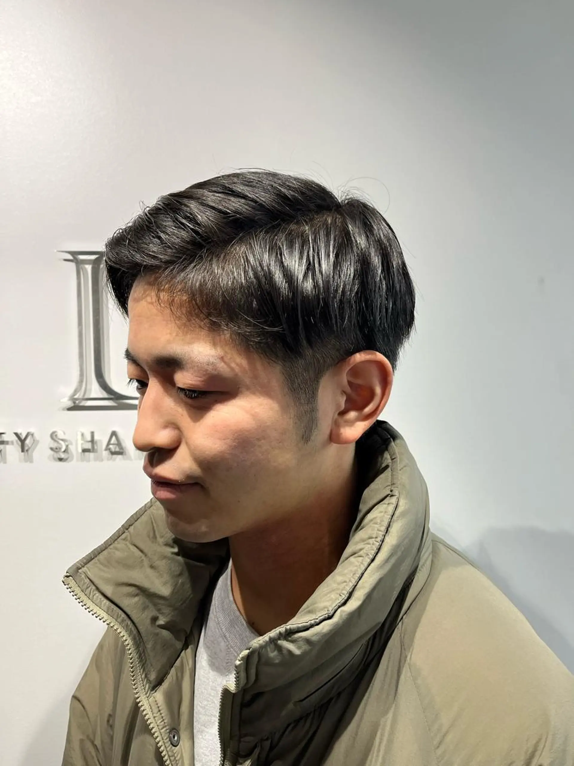 ショート メンズ フェードカット マンバンヘア モヒカン マッシュ メンズショート カット HANA ハナのヘアスタイル