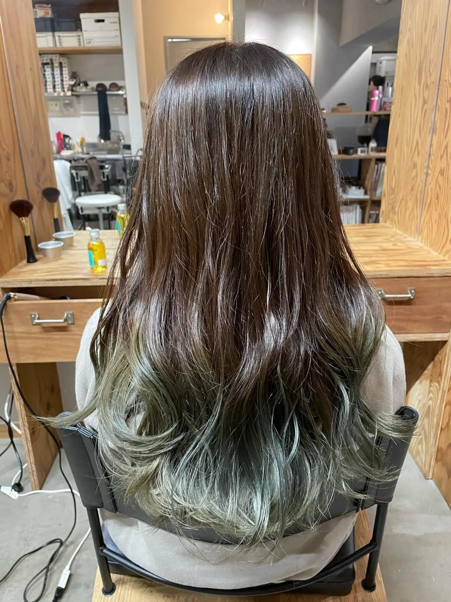 ロング カラー パーマ ヘアアレンジ メンズ マツエク・マツパ グラデーションカラー 暖色ボブ 🍊rikakoのヘアスタイル