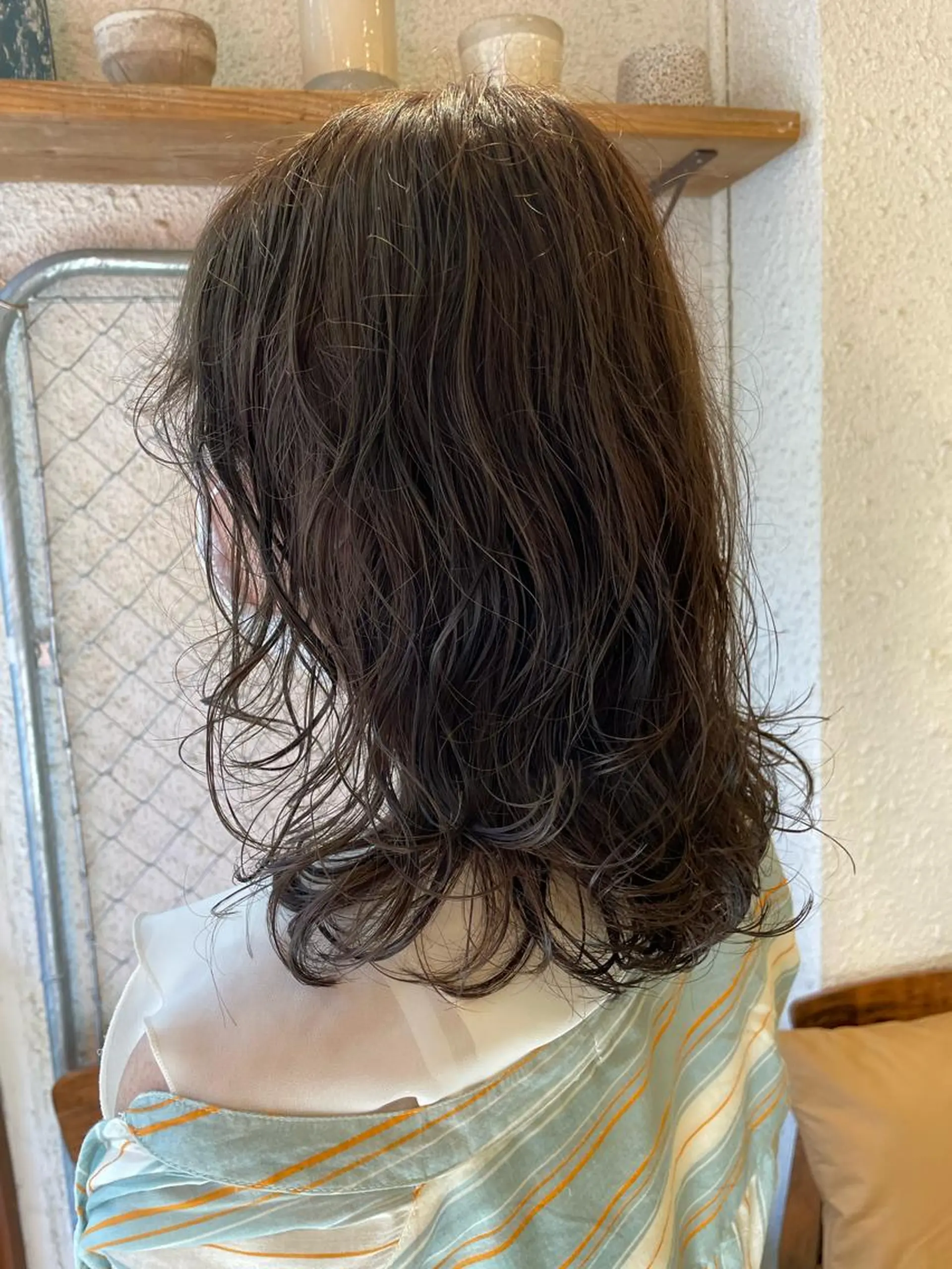 セミロング カラー パーマ hazuki 🌝のヘアスタイル