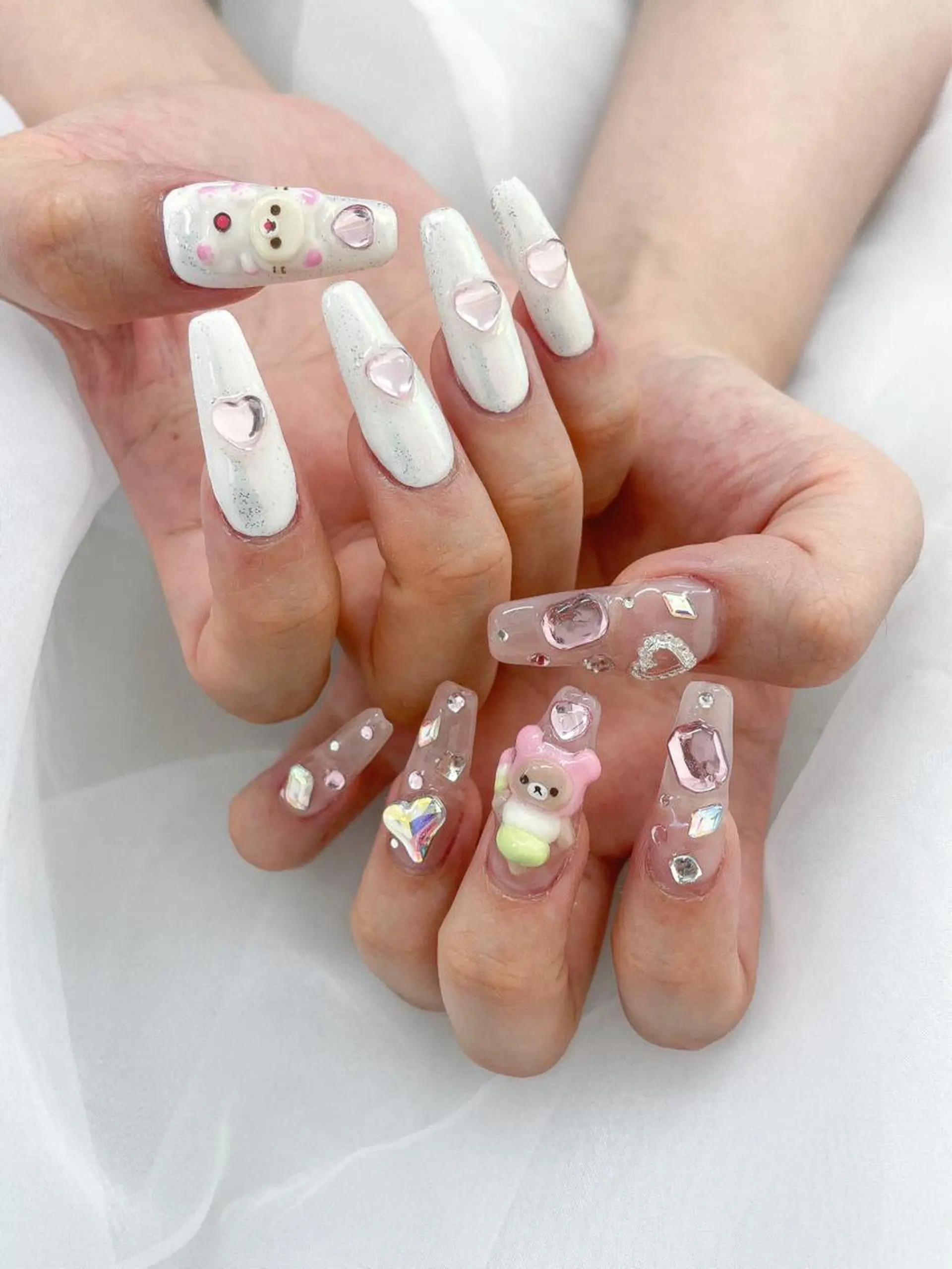 ネイル 五十嵐 美智のネイルデザイン