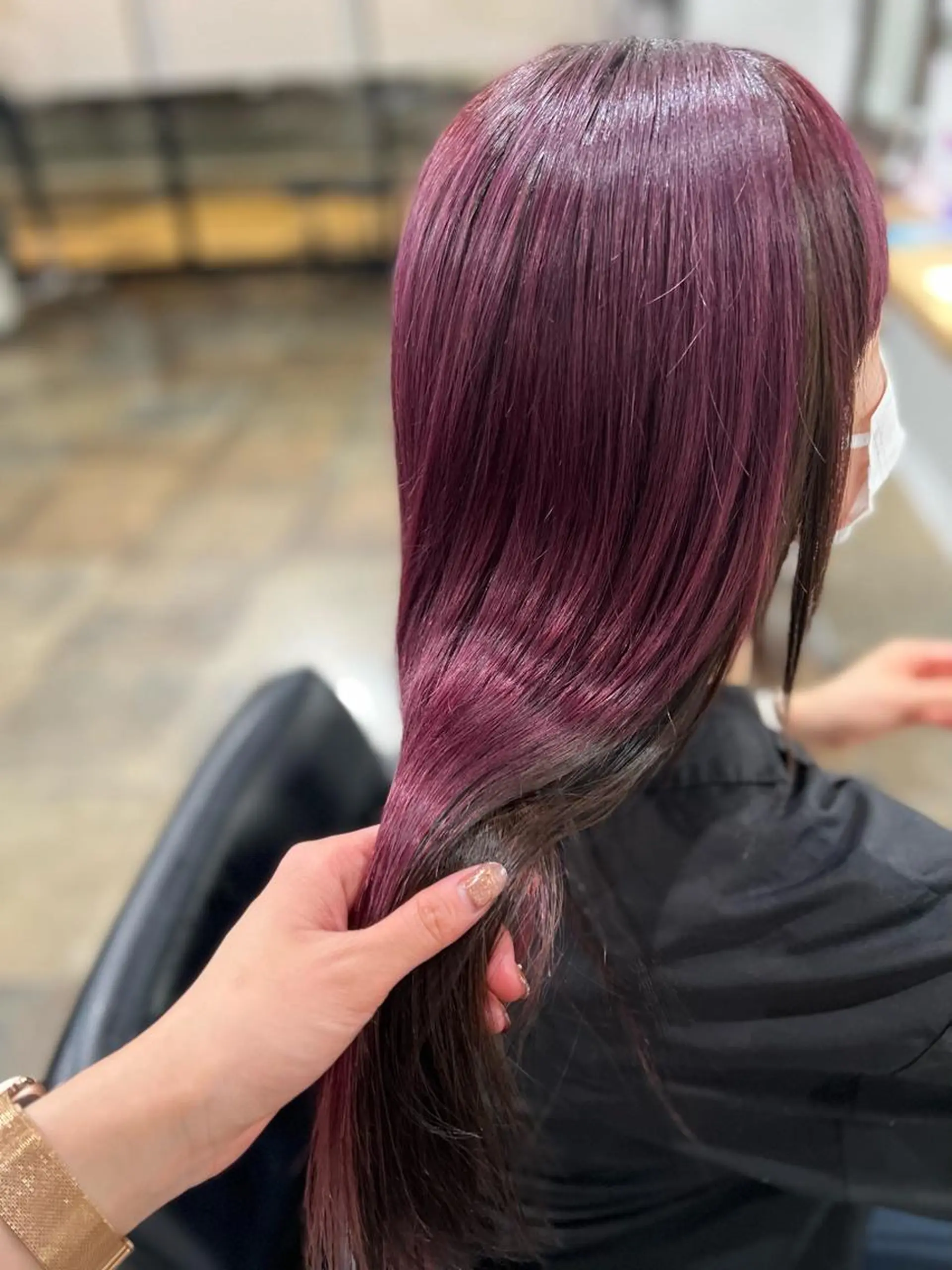 ロング カラー nito misakiのヘアスタイル