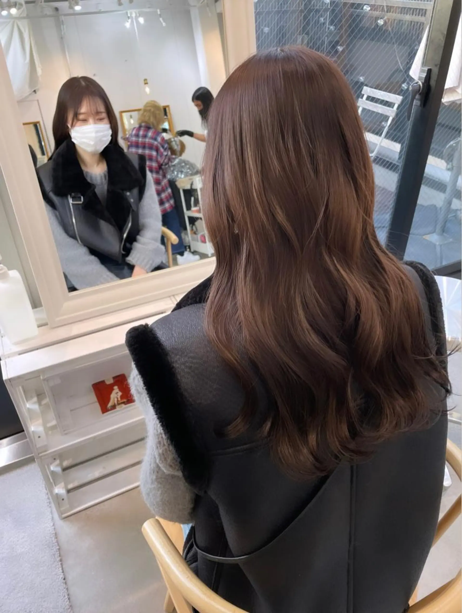 ロング カット ヘアカラー トリートメント 🦋顔周りカット/レ イヤー/ユリ🦋のヘアスタイル
