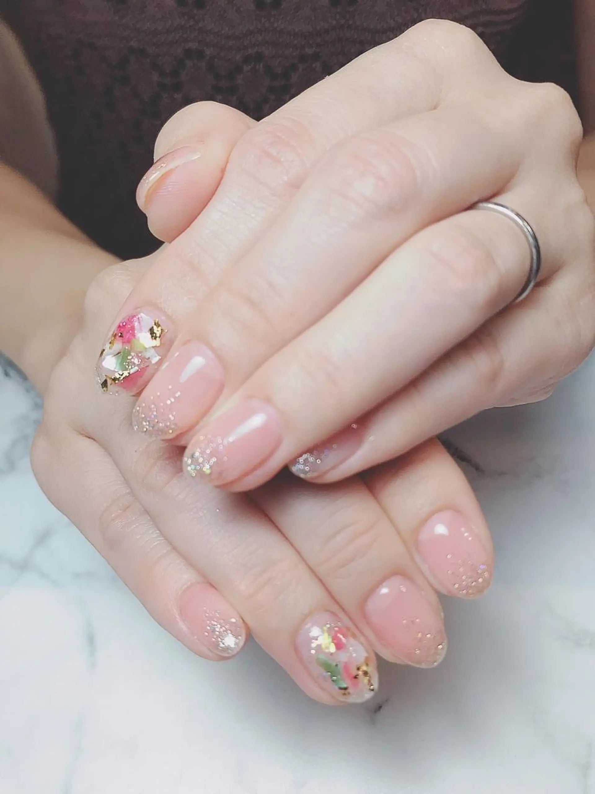 ネイル アートネイル ジェルネイル ニュアンスネイル パラジェル Nailist Honamiのネイルデザイン