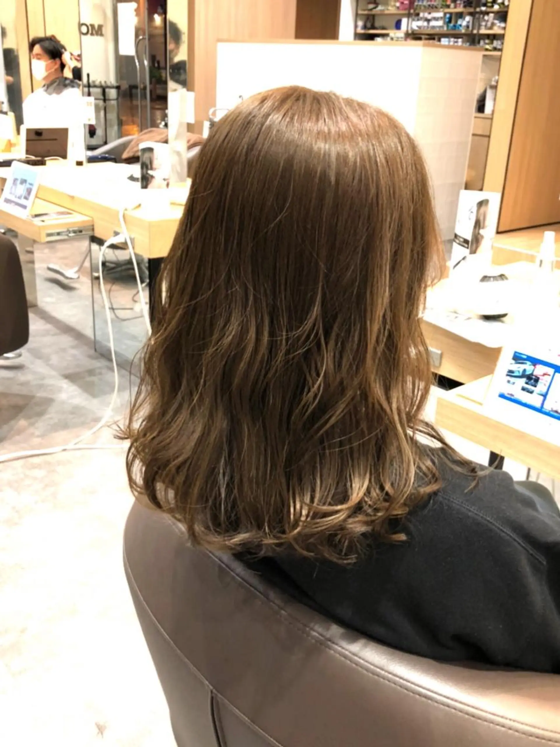 カラー 似合わせカットカラー 望月一生のヘアスタイル