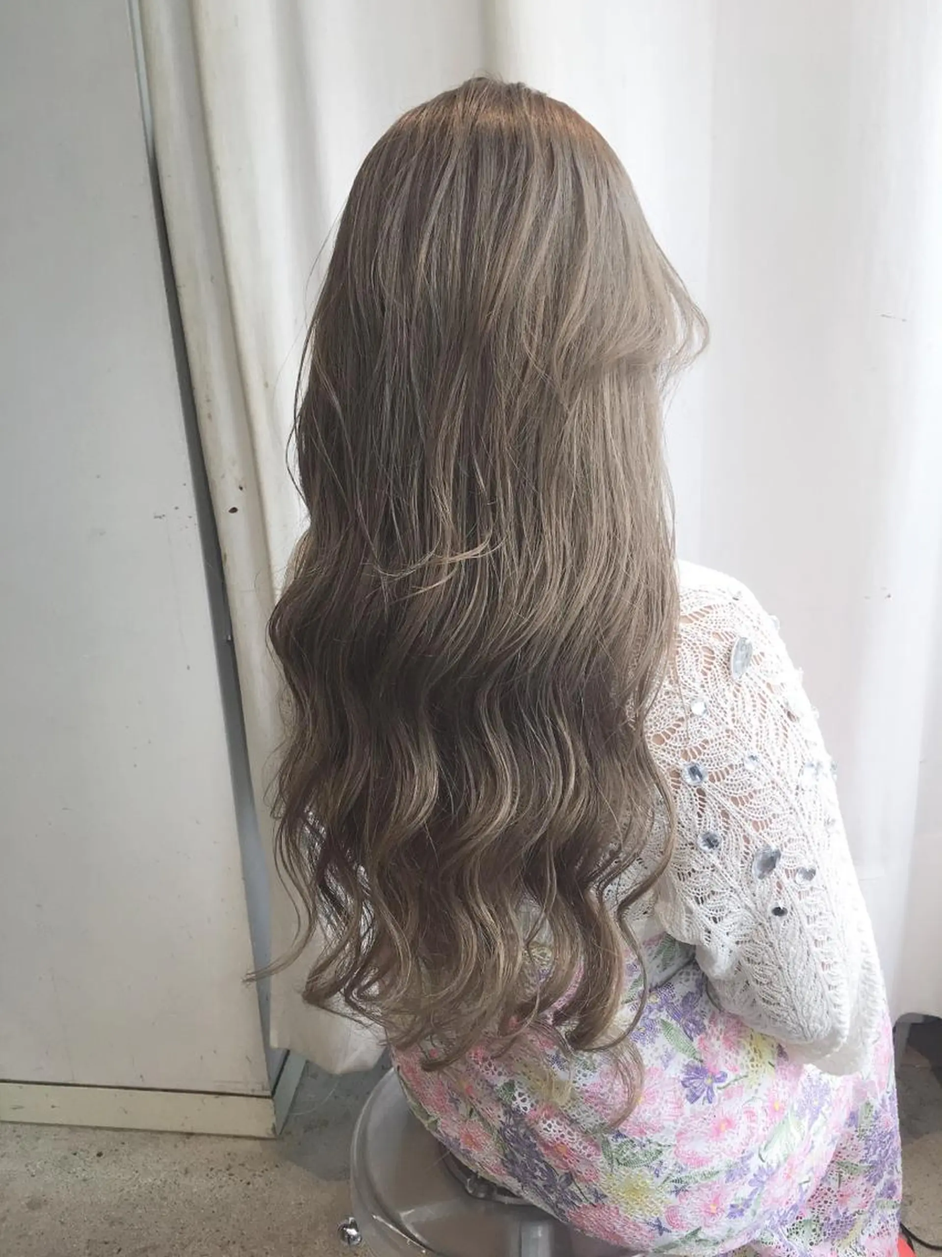 ロング ショートボブ ボブ ハイライト メンズツイスパ ショートフクヤマシンのヘアスタイル