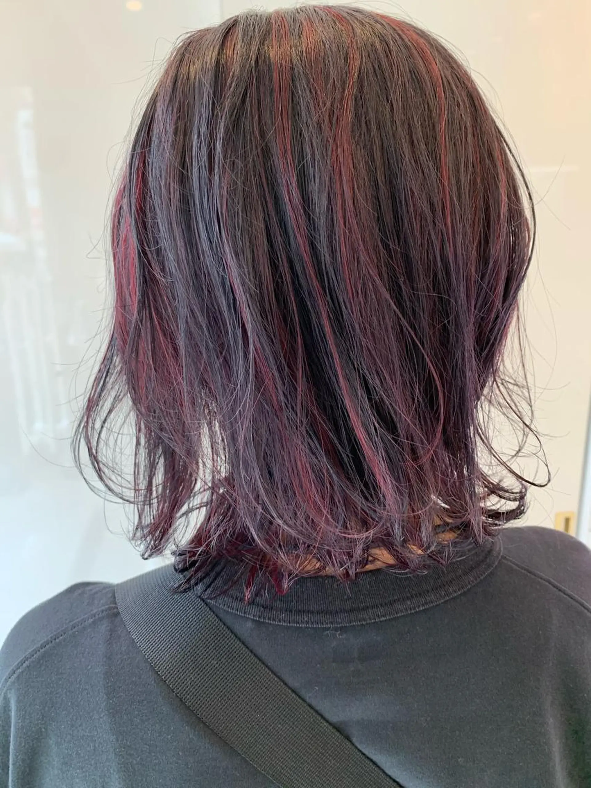 ショート カラー ヘアカラー トリートメント 美髪形成！色素改善！ 秋田　和輝のヘアスタイル