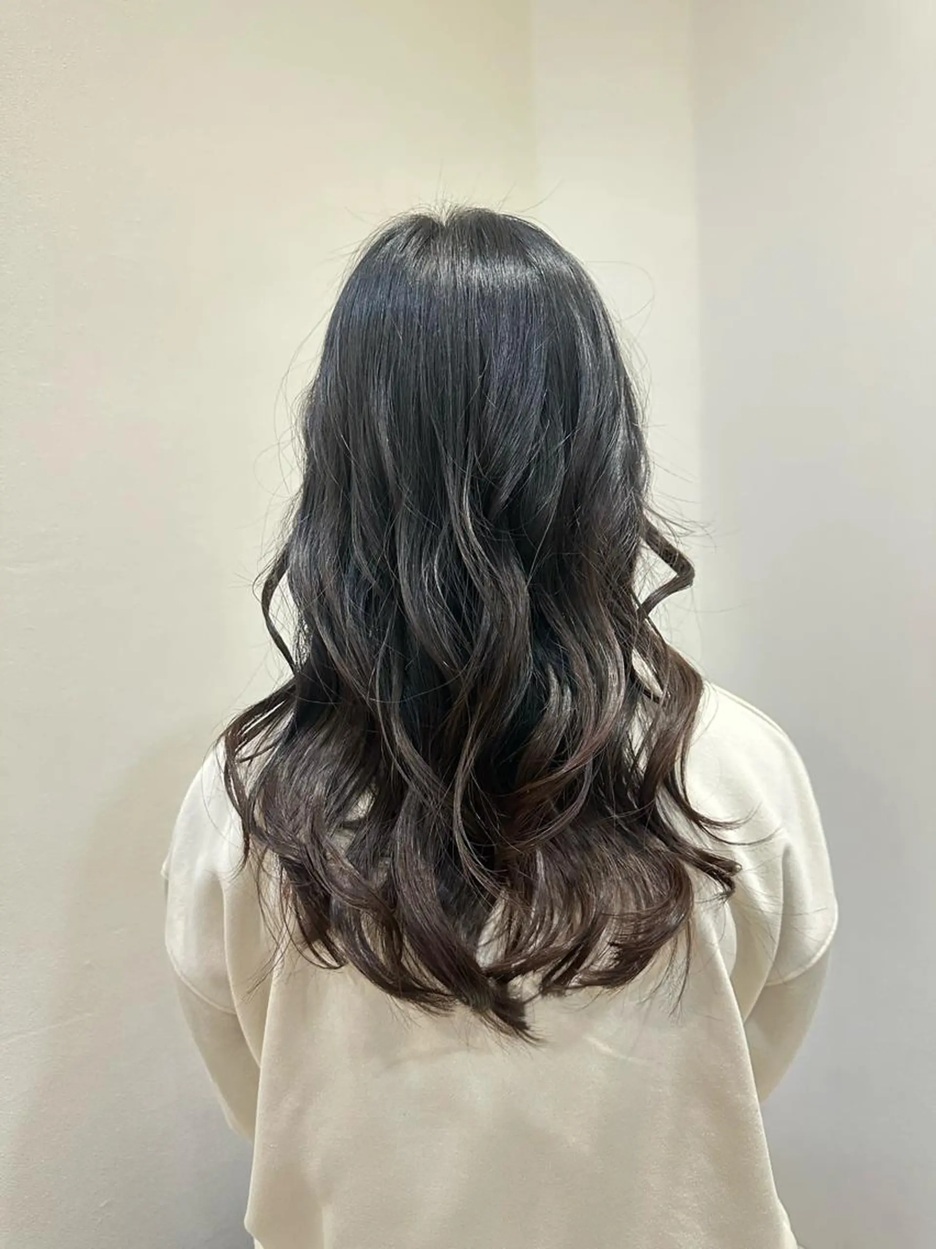ロング ヘアアレンジ 顔周りカット レイヤーカット サイドバング 🫧RYOグレージュ /透け感カラー🫧のヘアスタイル