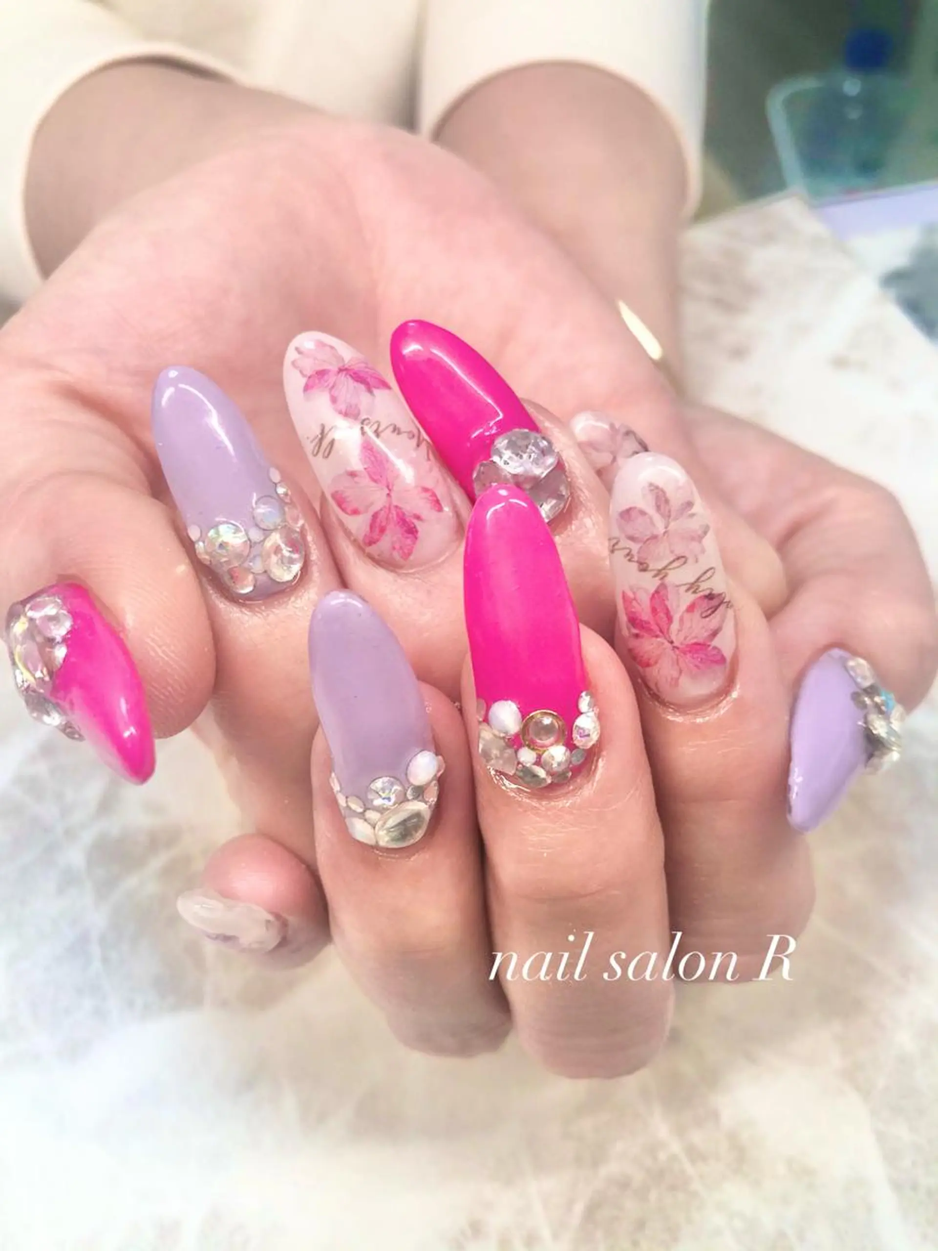 ネイル nail salon Rのネイルデザイン