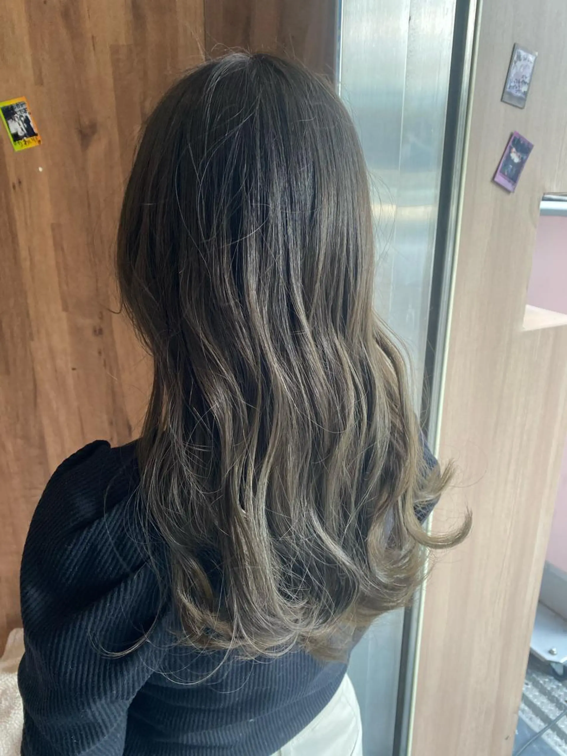 ロング カラー ヘアアレンジ アディクシーカラー アッシュ 黒髪 ブルーカラー ブルーブラック カット ヘアカラー 【暗め透明感カラー】 【インナー】小島良太のヘアスタイル