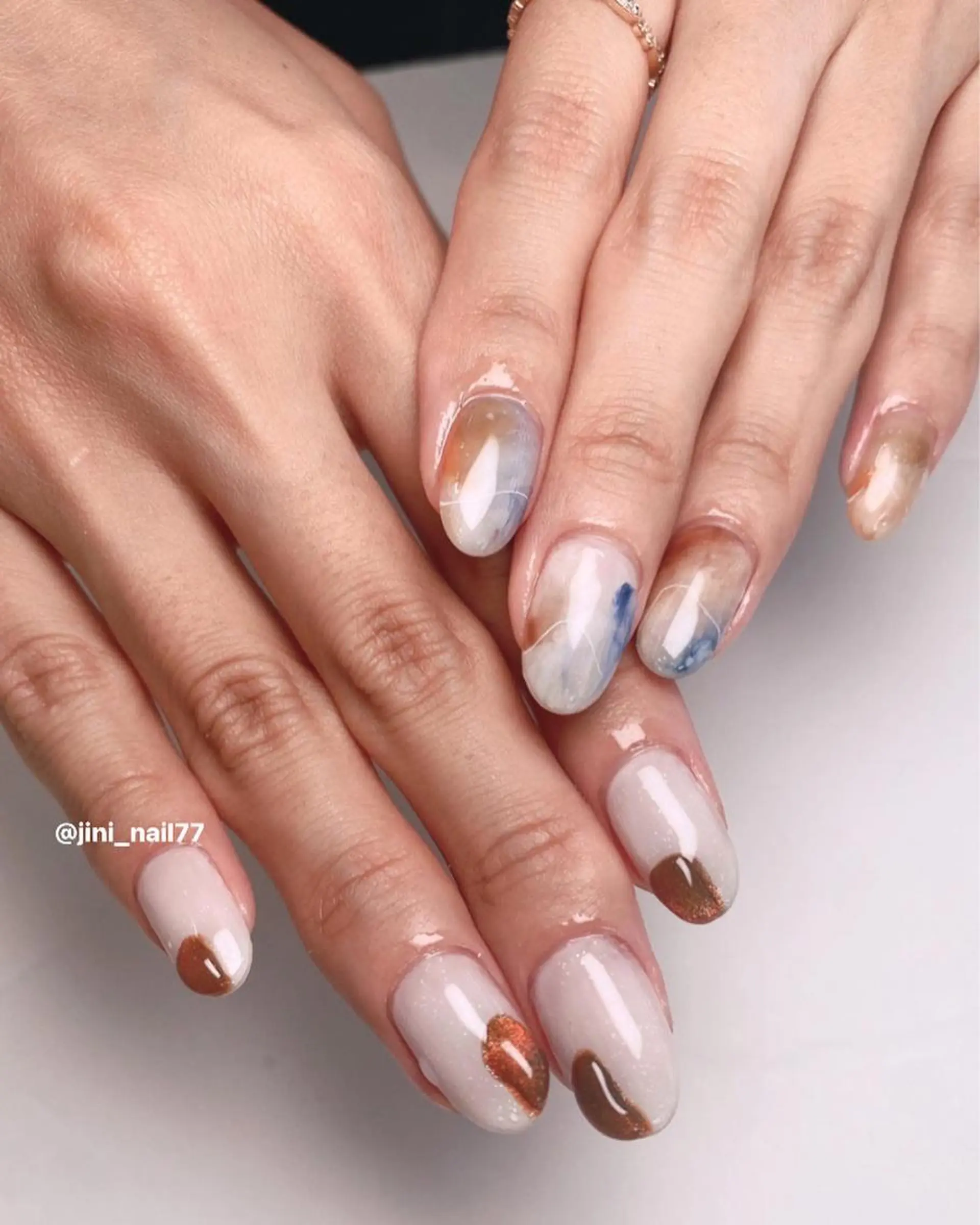 ネイル JINI NAIL所属・ジニ ネイルのネイルデザイン