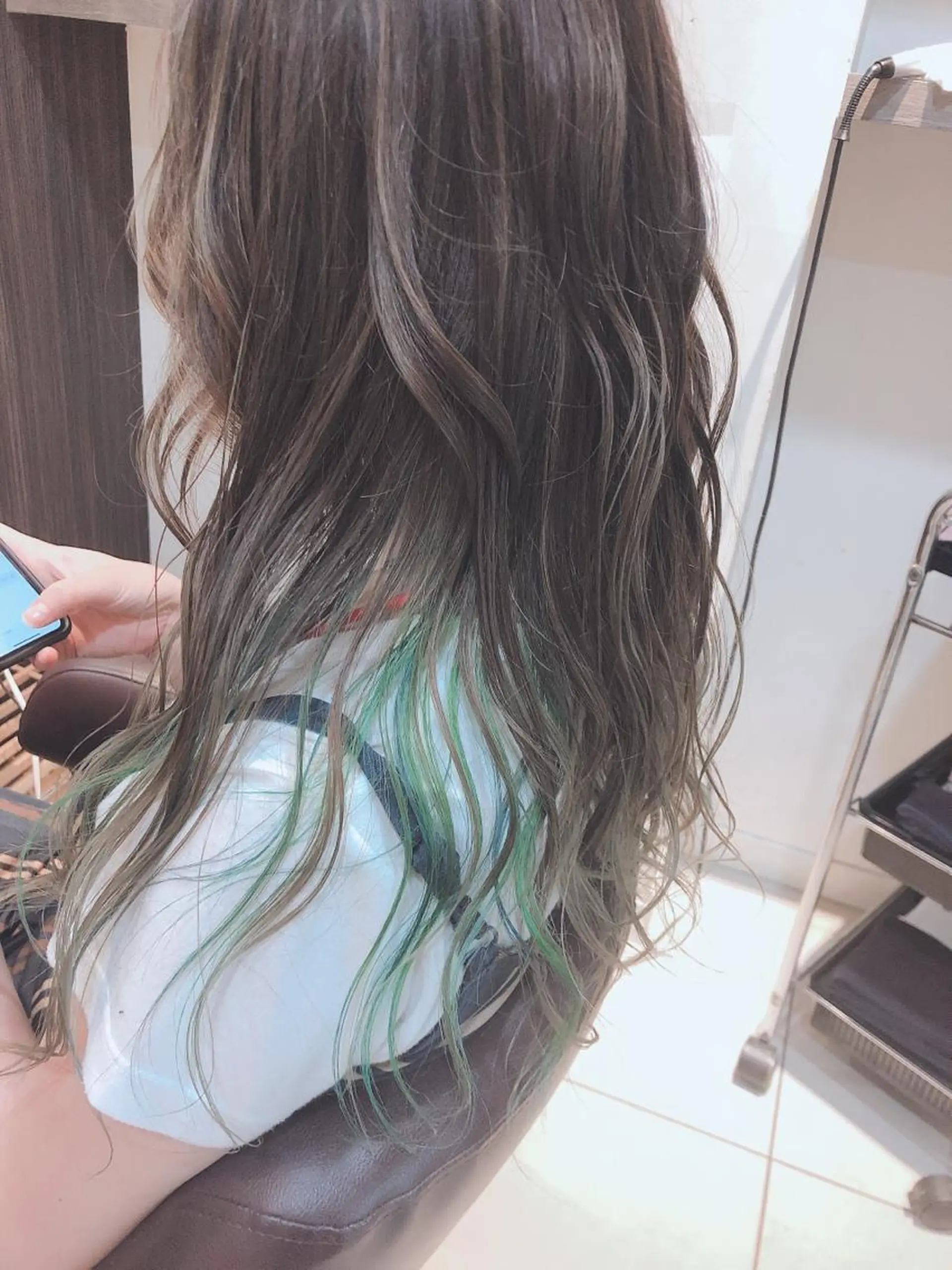 ロング ヘアカラー 4月予約解放🐱 櫻庭梢のヘアスタイル