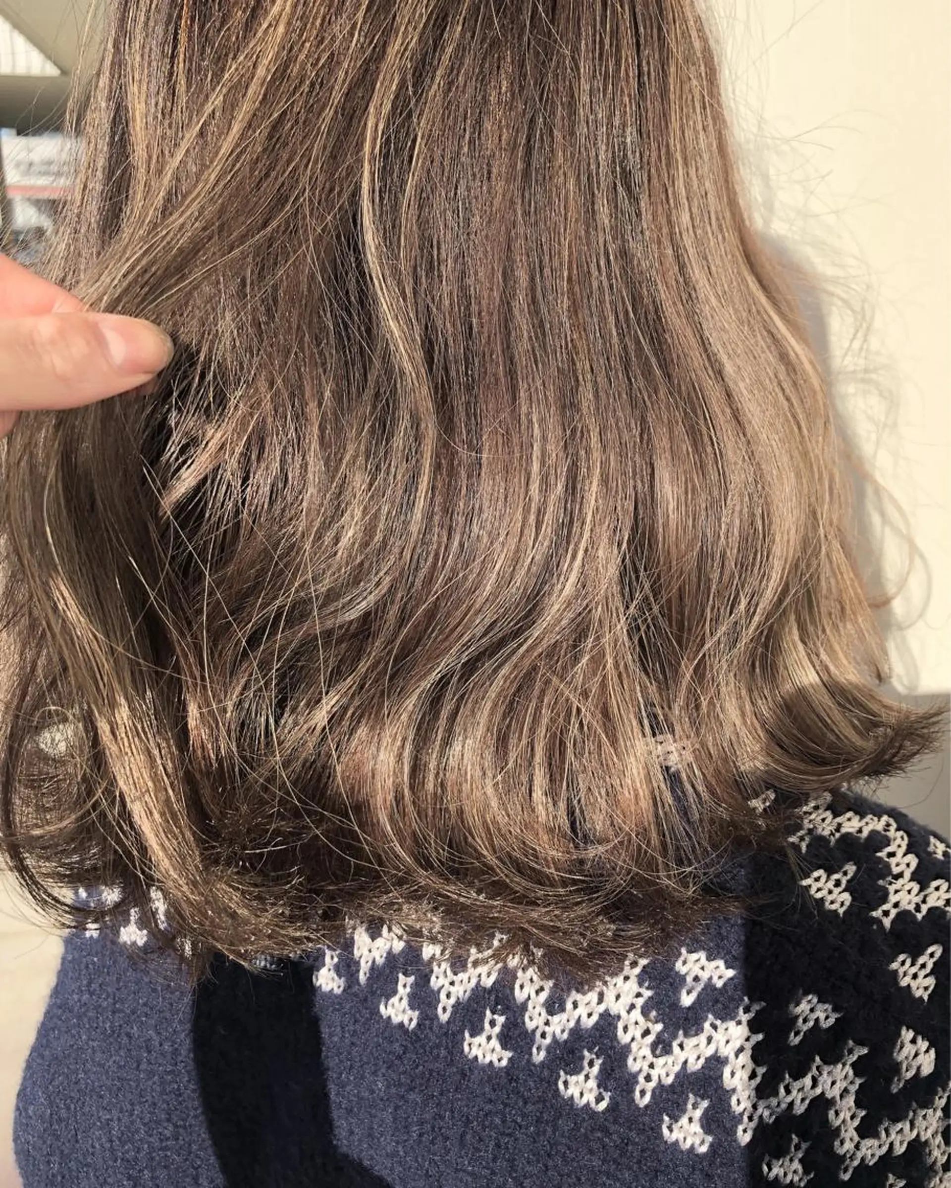 カラー ハイライトカラー 早川 真幸のヘアスタイル