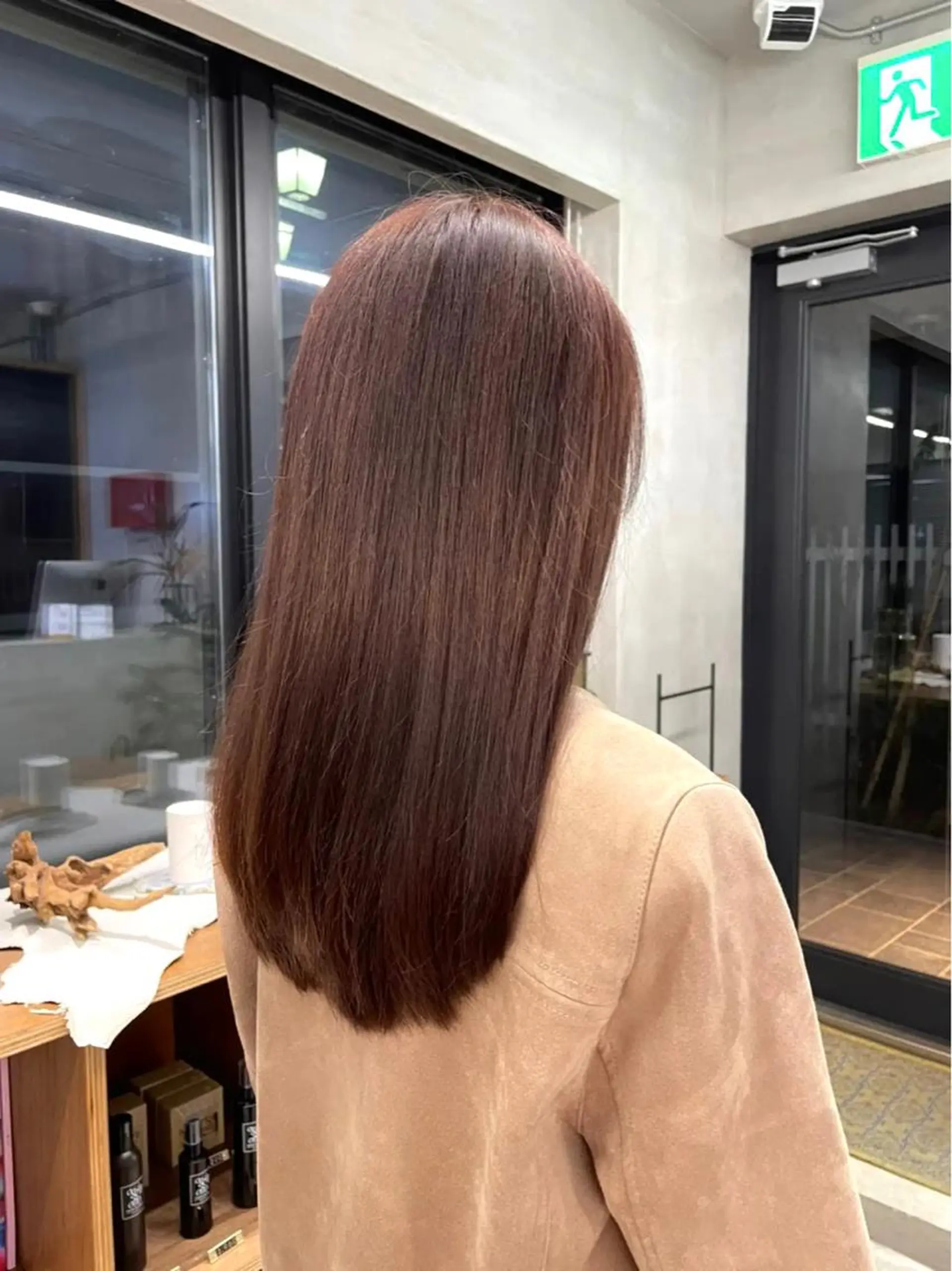 ロング カラー ブラウンカラー 鶴井 美空のヘアスタイル