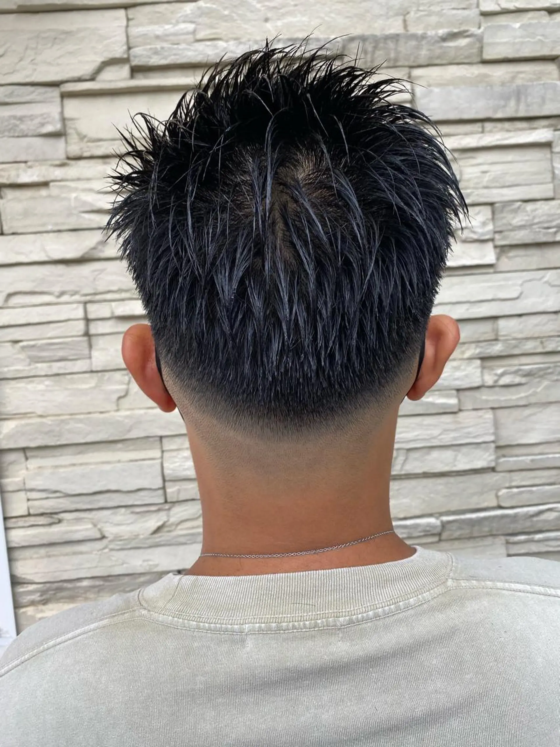 ショート メンズ フェードカット スキンフェード カット 塩谷黎✨ブリーチ無W カラーメンズパーマ✨のヘアスタイル