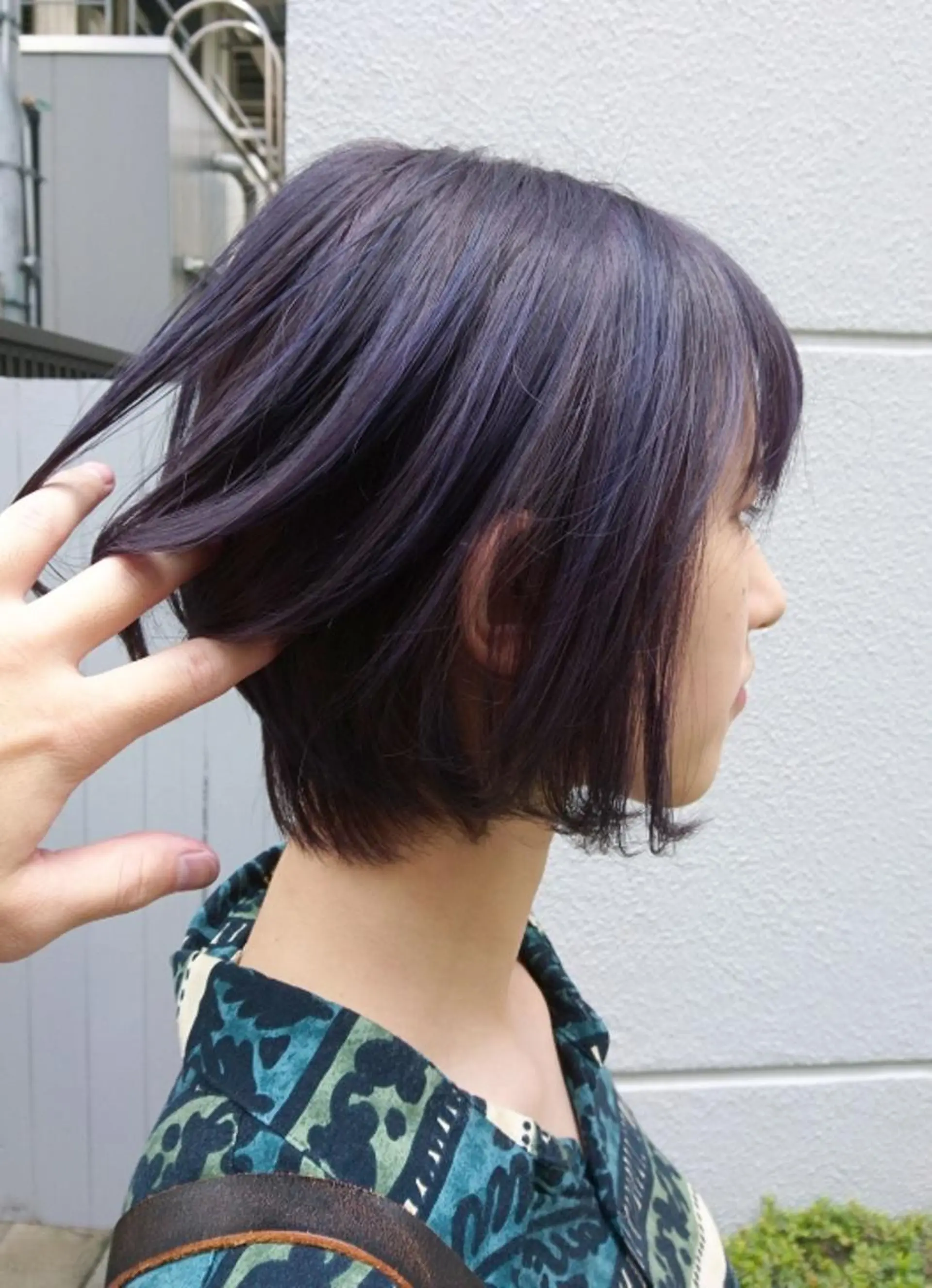 ショート カラー ブリーチ ブルーカラー ブルーバイオレット バイオレットカラー 原田 祥彰のヘアスタイル