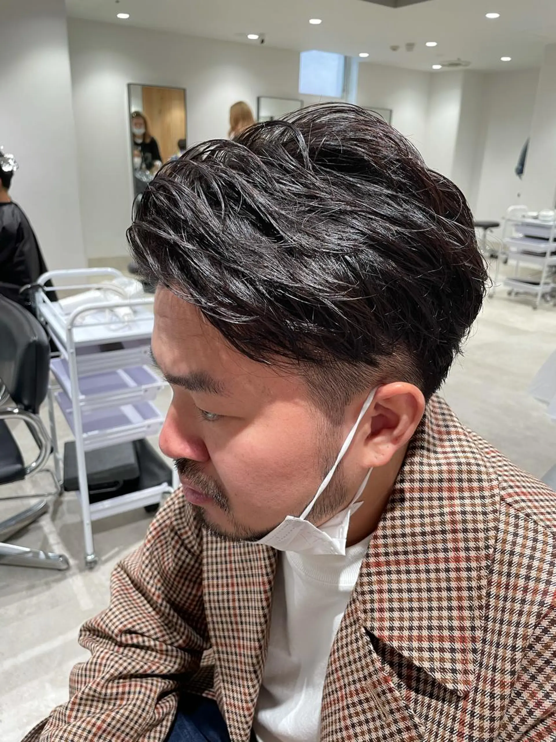 ショート カラー パーマ ヘアアレンジ メンズ パーソナルカラー合わ せたカラー🤍なつみのヘアスタイル