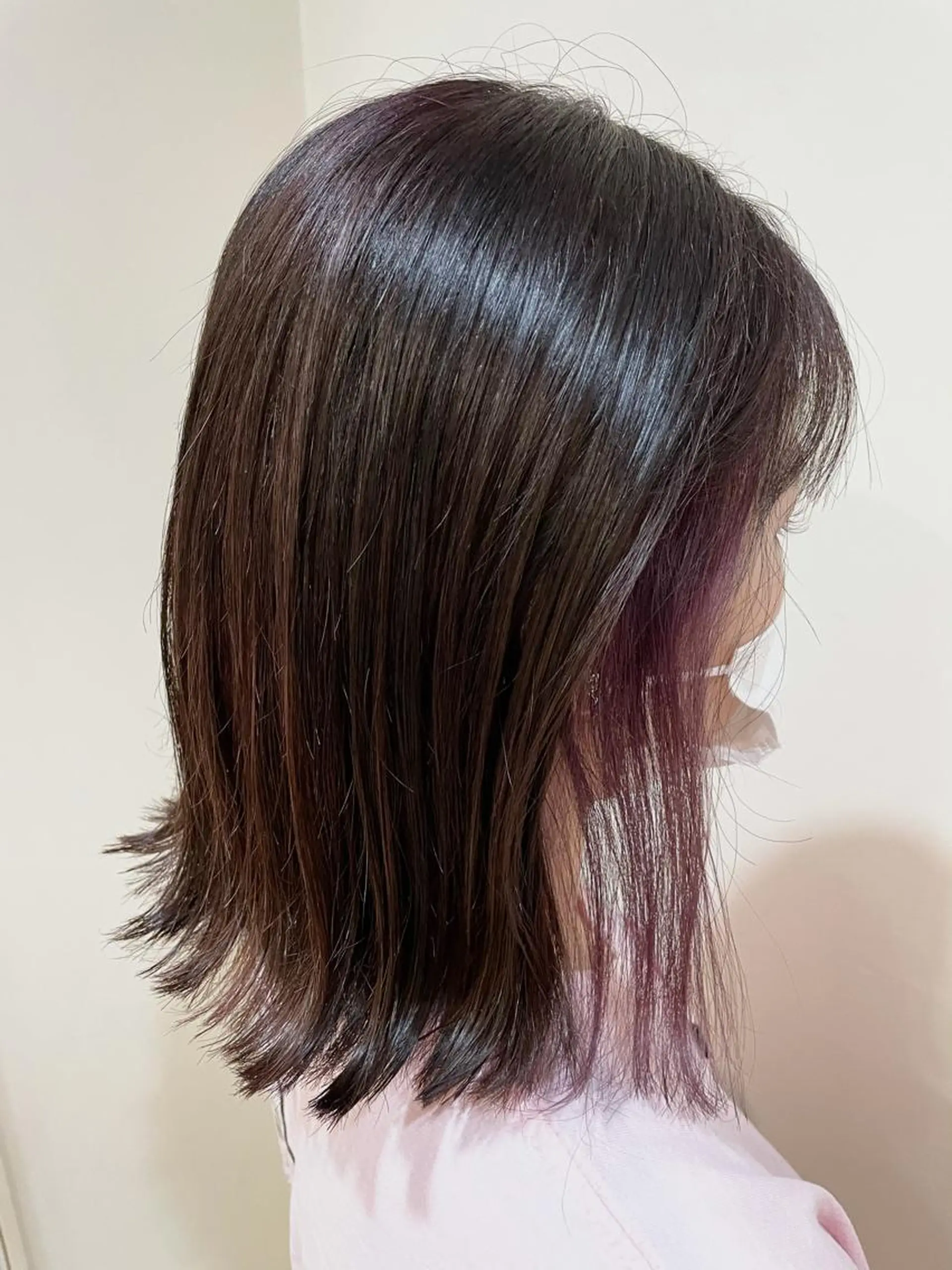 ミディアム パープルカラー カット ヘアカラー トリートメント ✨美髪サラ艶トレンド 橋柿 実紀✨のヘアスタイル