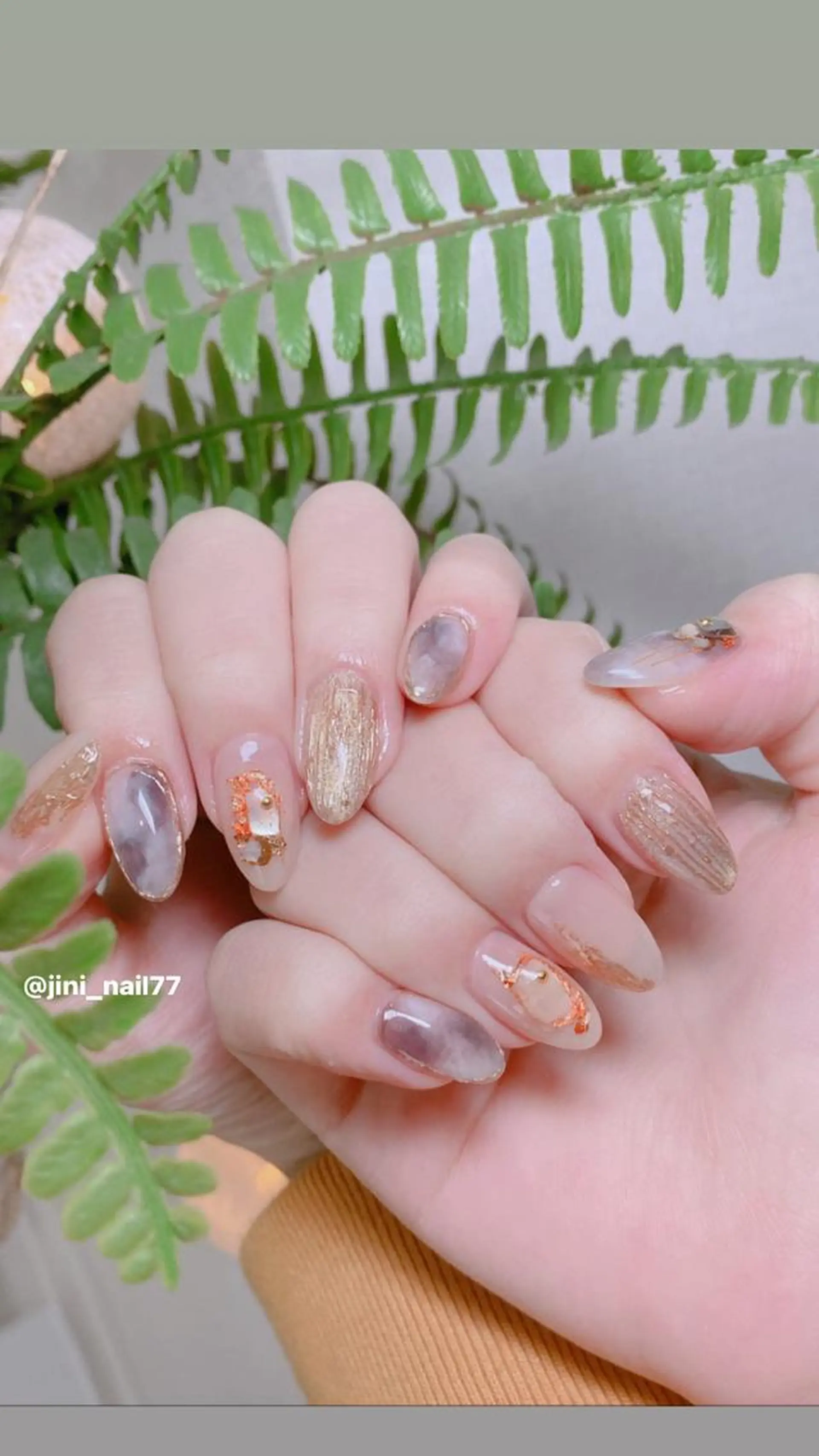 ネイル JINI NAIL所属・ジニ ネイルのネイルデザイン