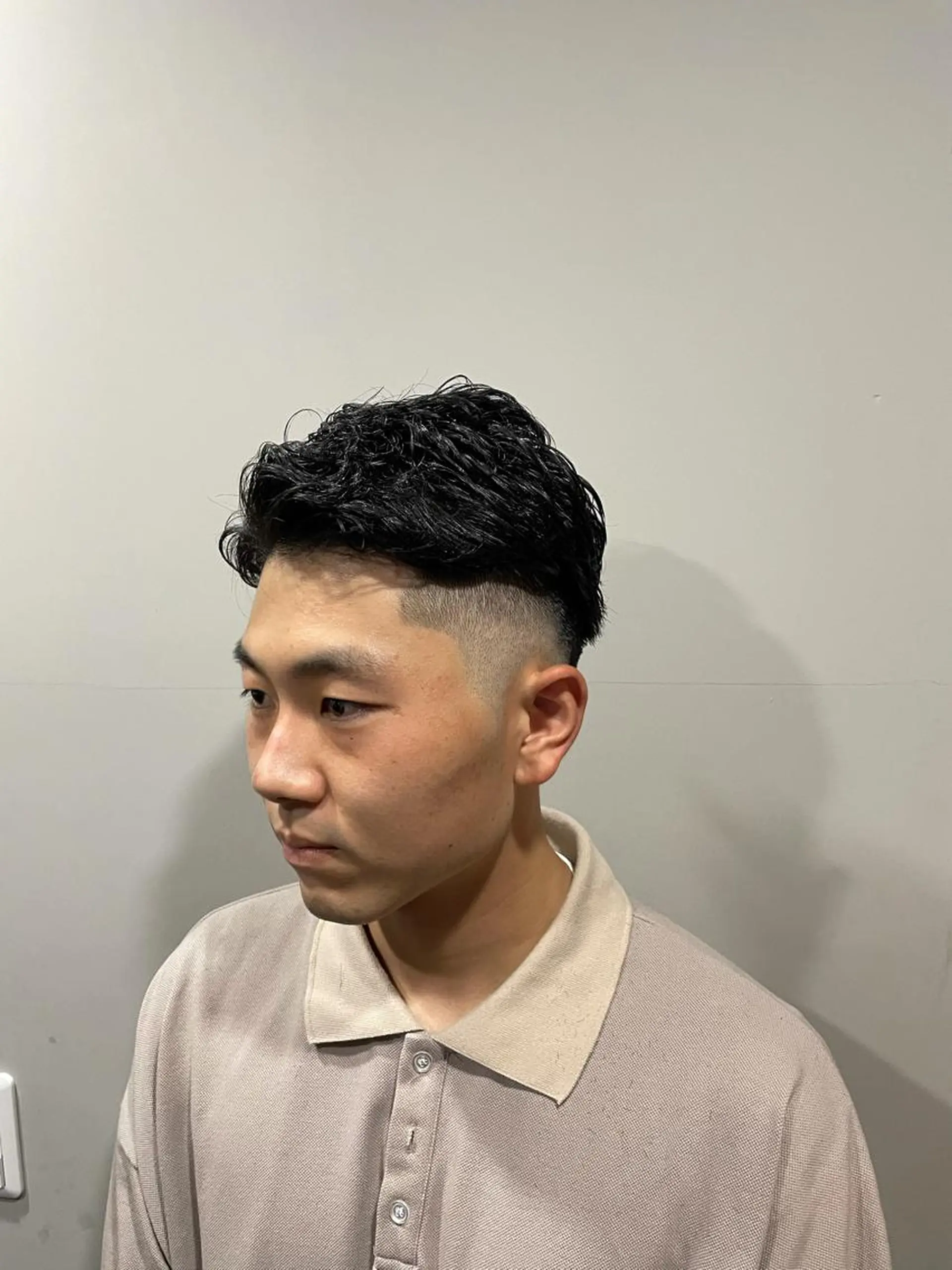 ショート パーマ カット指名No1漆原 聡のヘアスタイル