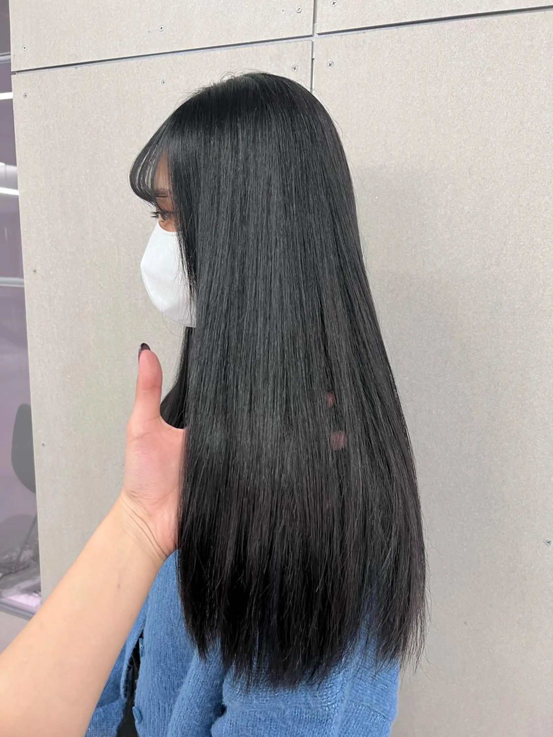 ロング カラー 紬/enne/ブリー チ/ハイトーンのヘアスタイル