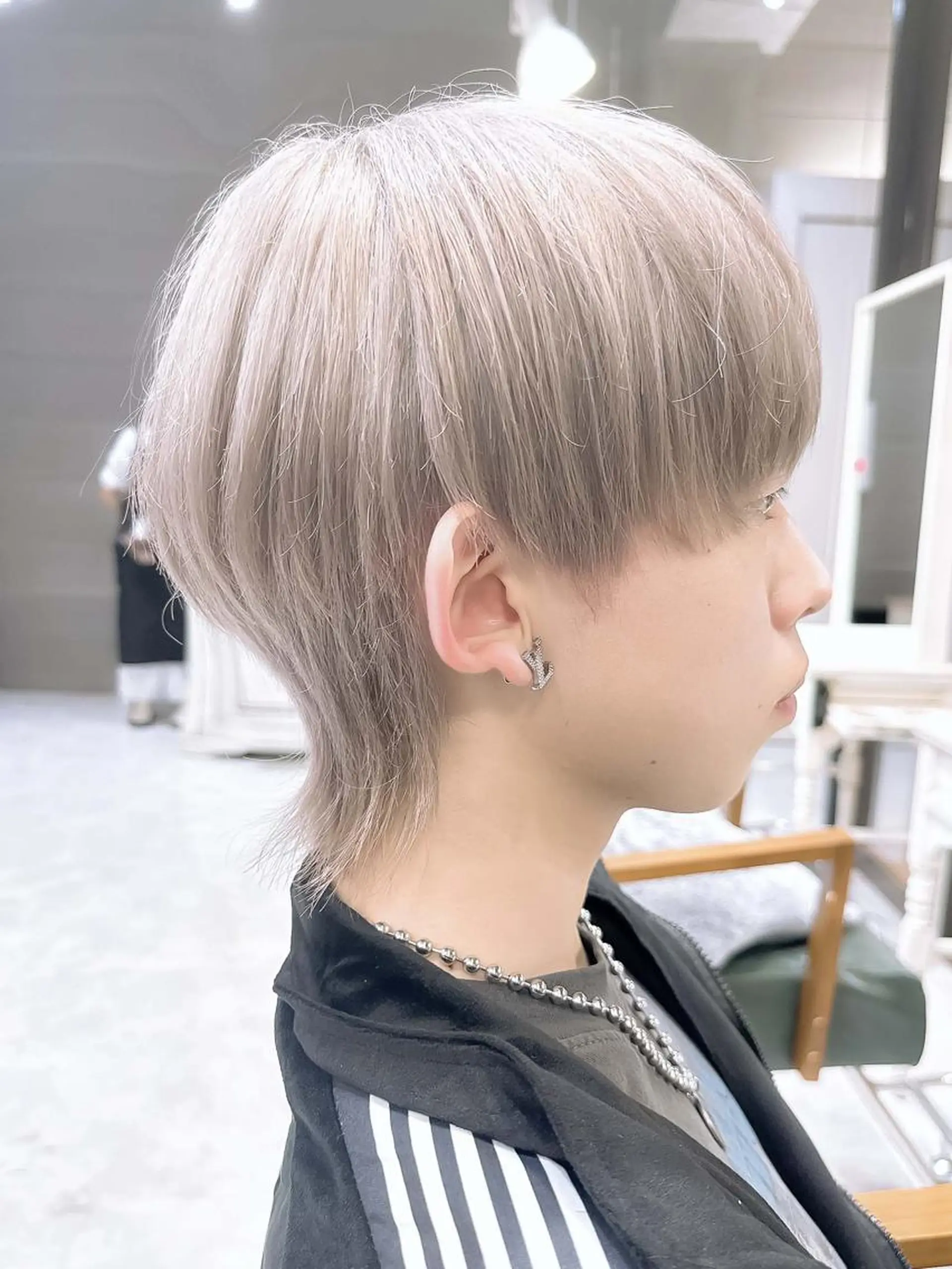 ショート ヘアアレンジ メンズ カラー メンズハイトーン メンズウルフカット ハイトーンカラー ウルフカット モテ髪透明感❤️ デイズヘアカラーのヘアスタイル