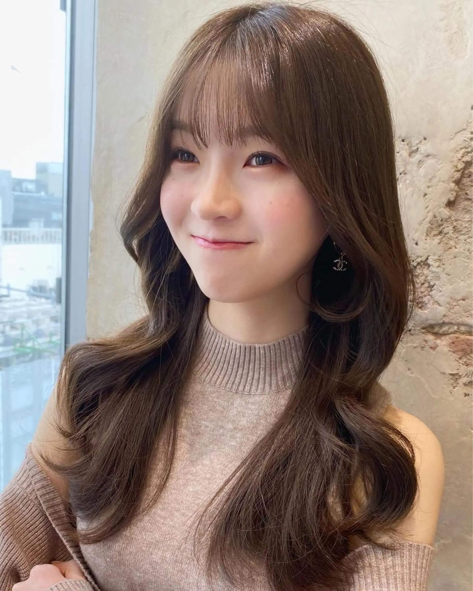 セミロング カラー 顔まわりカット🌟 くびれヘア/寺門遥輝のヘアスタイル