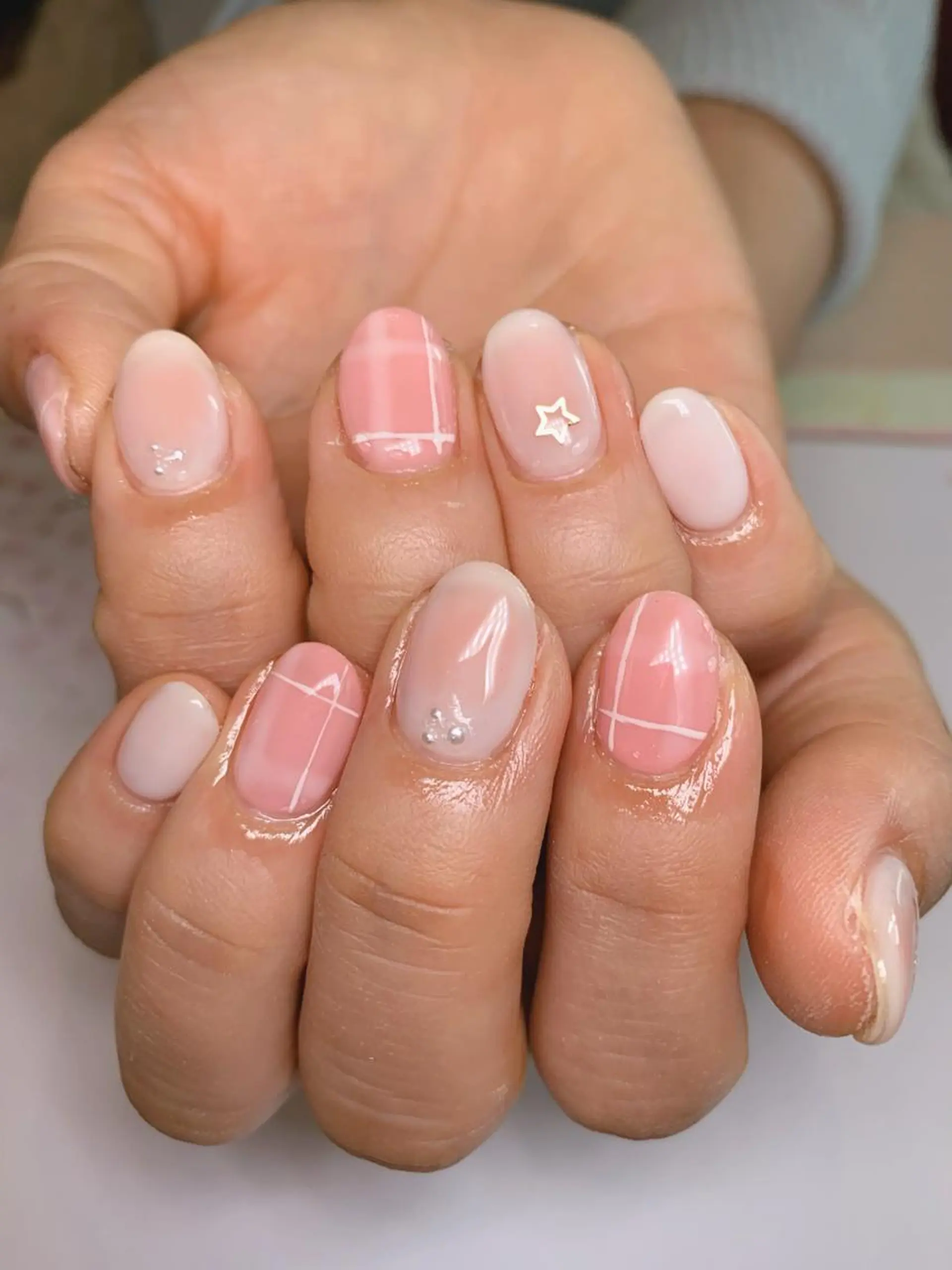 ネイル miu miuのネイルデザイン