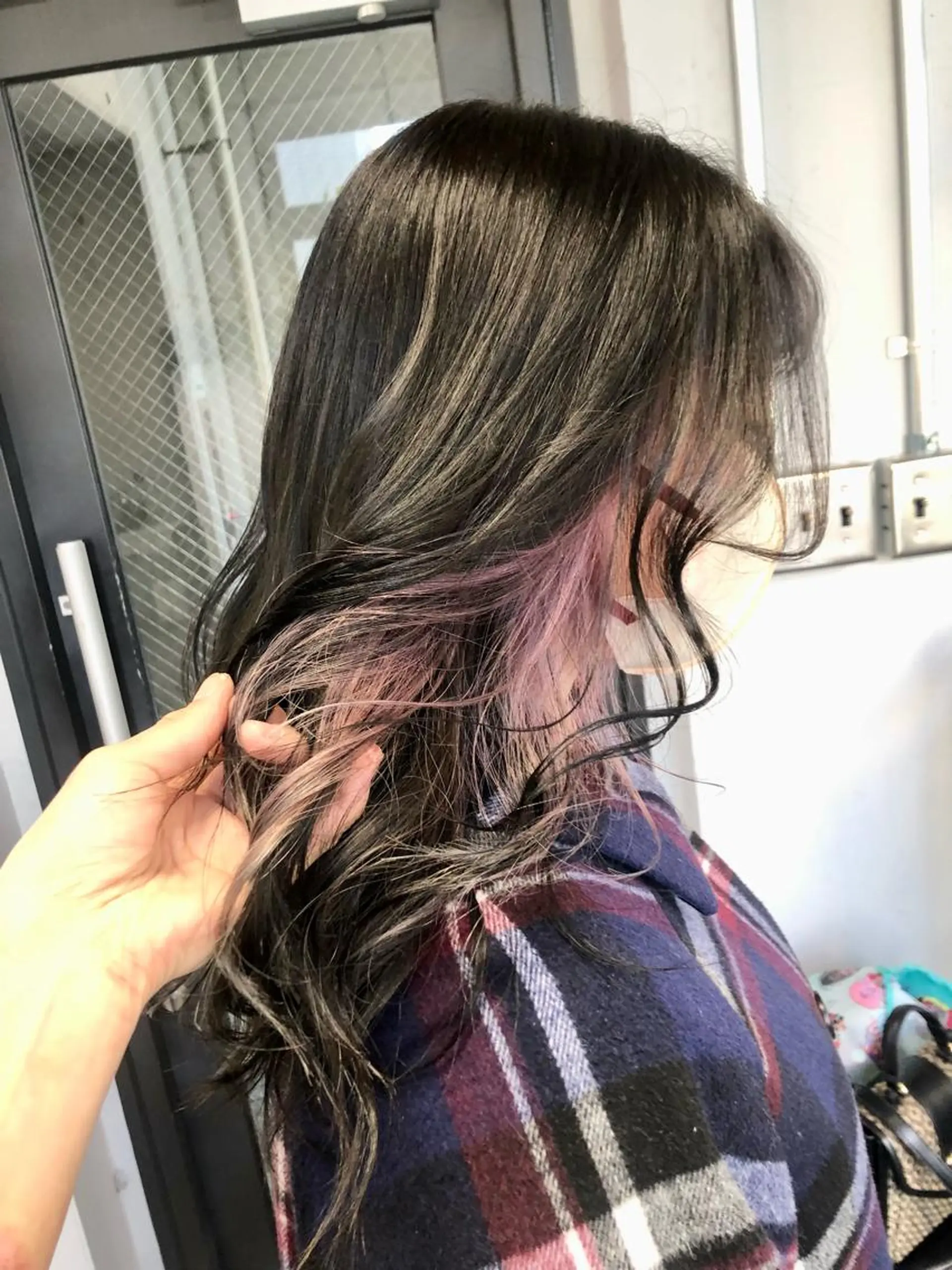 セミロング カラー 松下 倫子のヘアスタイル