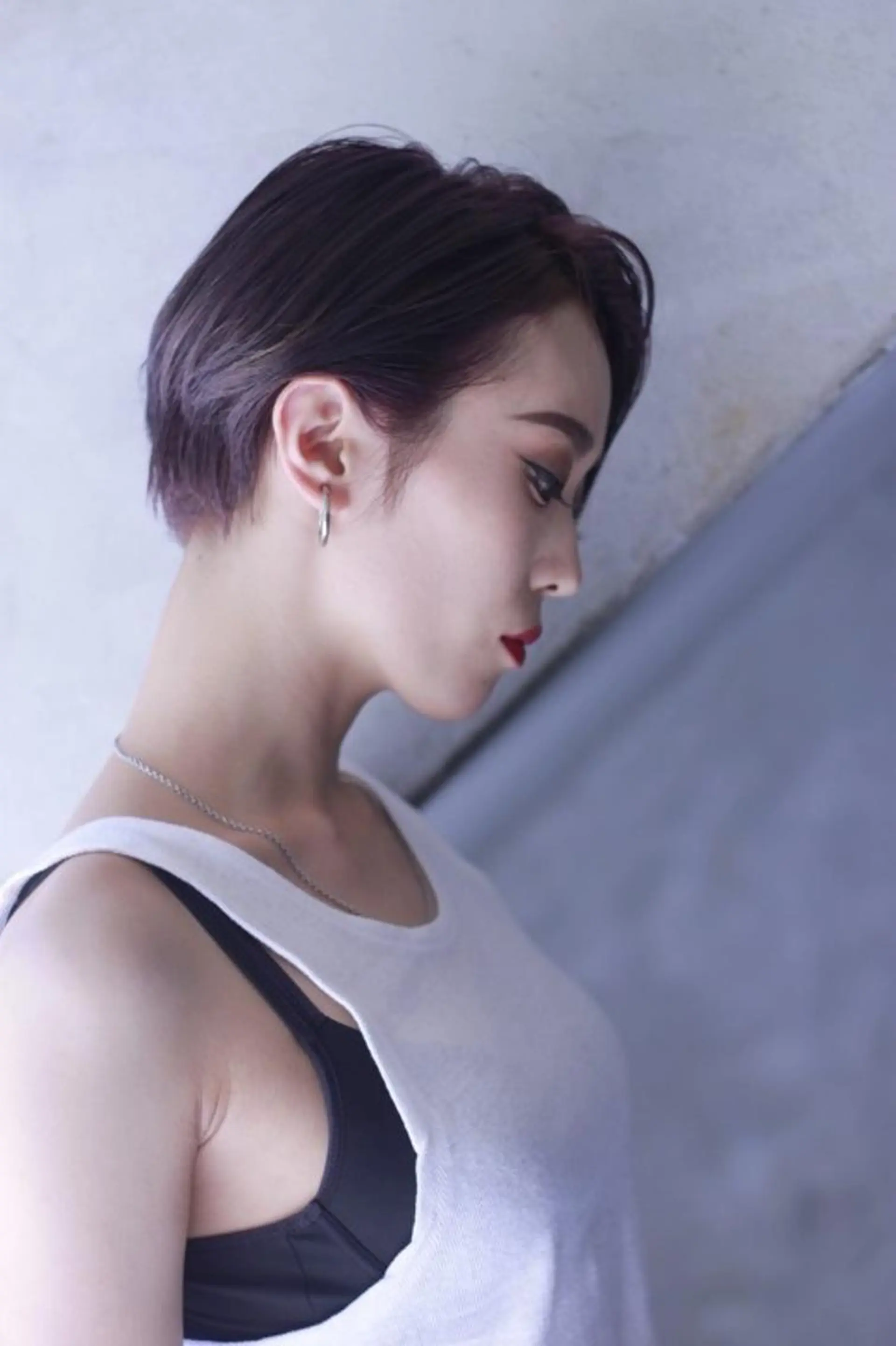 ショート カラー ネイル マツエク・マツパ ヘアアレンジ 君野 彰治のヘアスタイル