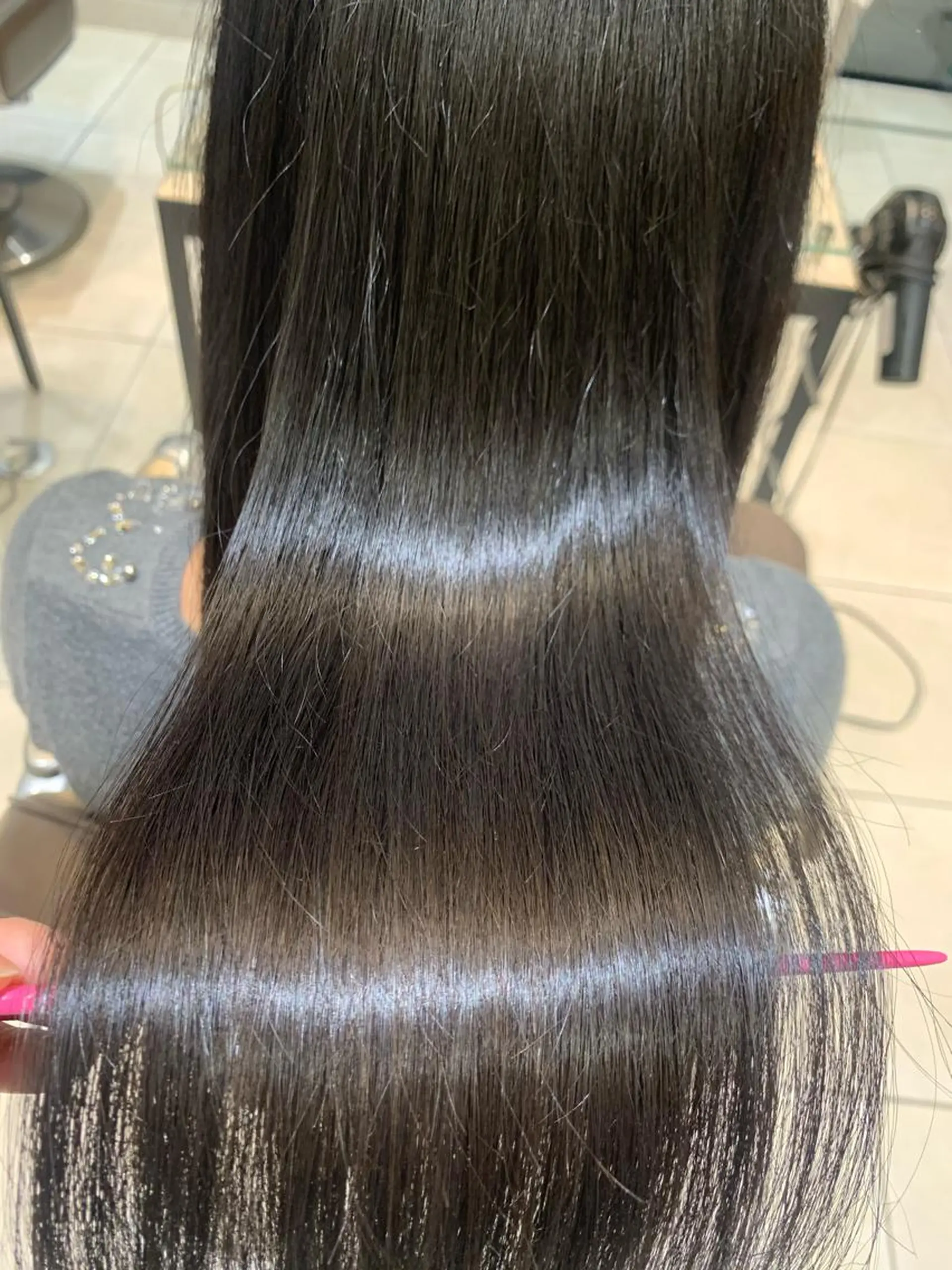 ミディアム カラー パーマ メンズ キッズ くせ毛 髪質改善 縮毛矯正 トリートメント 酸熱トリートメント 酸熱トリートメント/ 髪質改善🌟玉井香奈のヘアスタイル