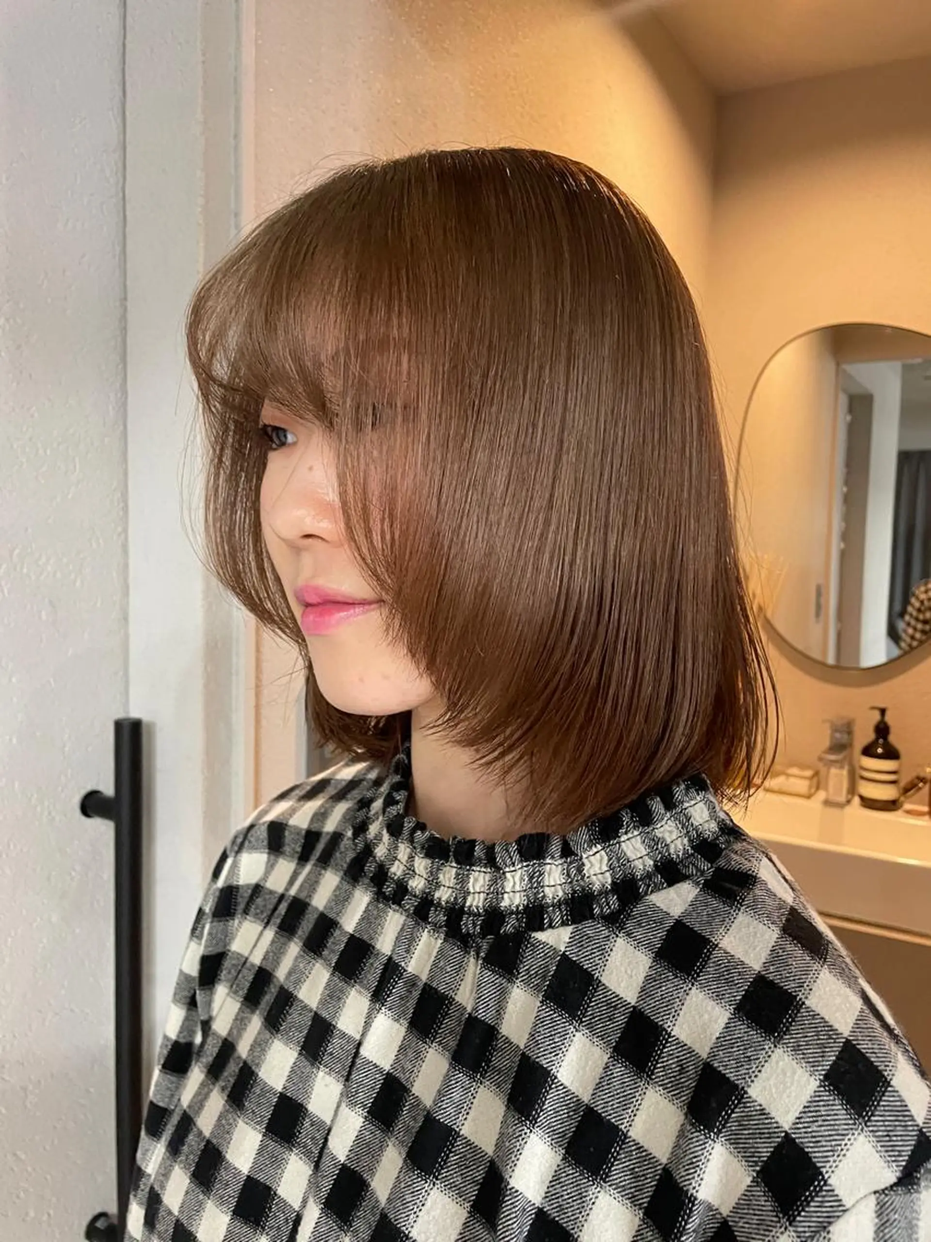 ミディアム カラー ベージュカラー ブラウンカラー ブラウンベージュ ヘアカラー 吉田一輝 外国人パーマのヘアスタイル