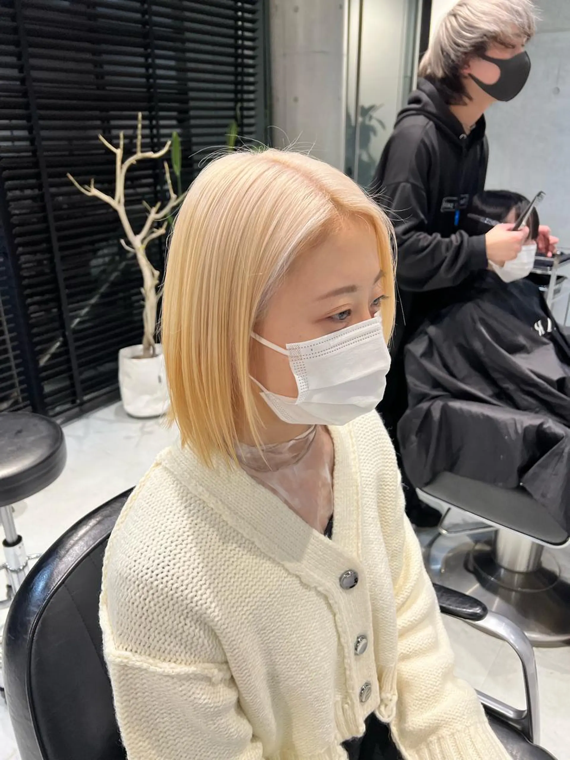 ミディアム カラー カット ヘアカラー トリートメント 赤みゼロ/透明感 カラー🌿KANTAのヘアスタイル