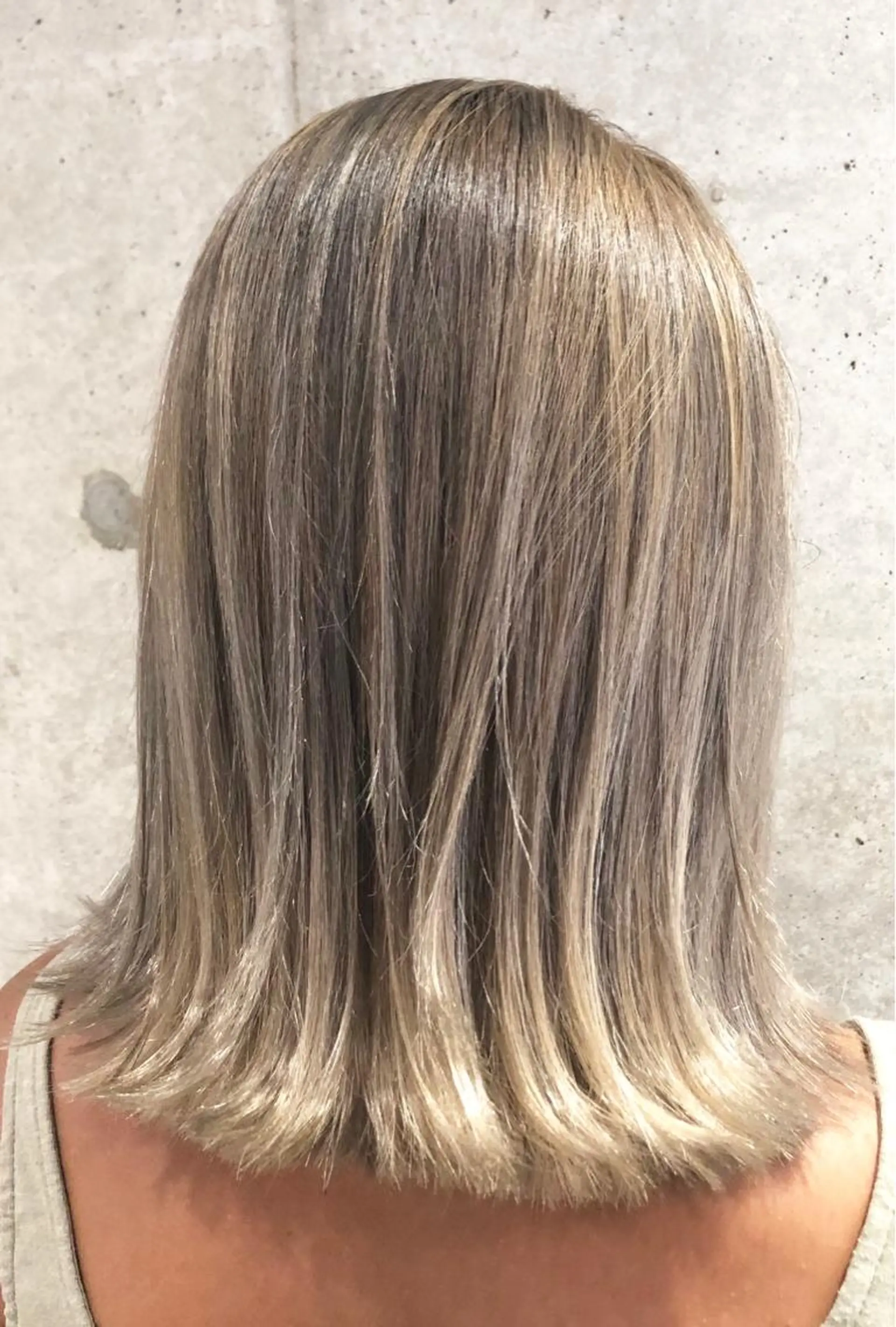 ミディアム カラーモデル募集中 美容室ハピスのヘアスタイル