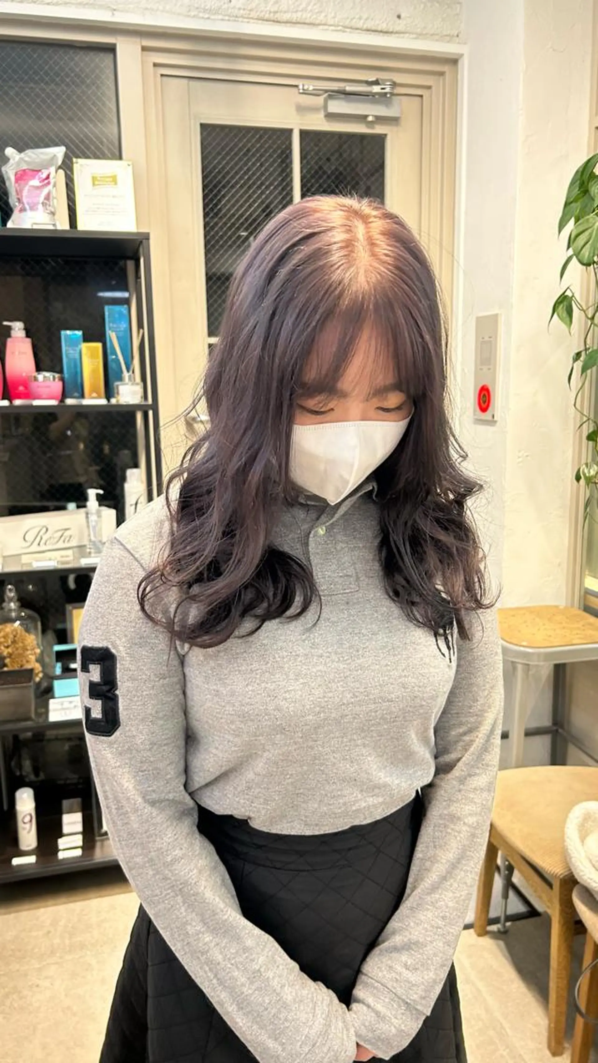 カラー グレージュ ラベンダーカラー ラベンダーグレージュ ラベンダーグレー じゅわっと暖色カラー 🍊Moemiのヘアスタイル