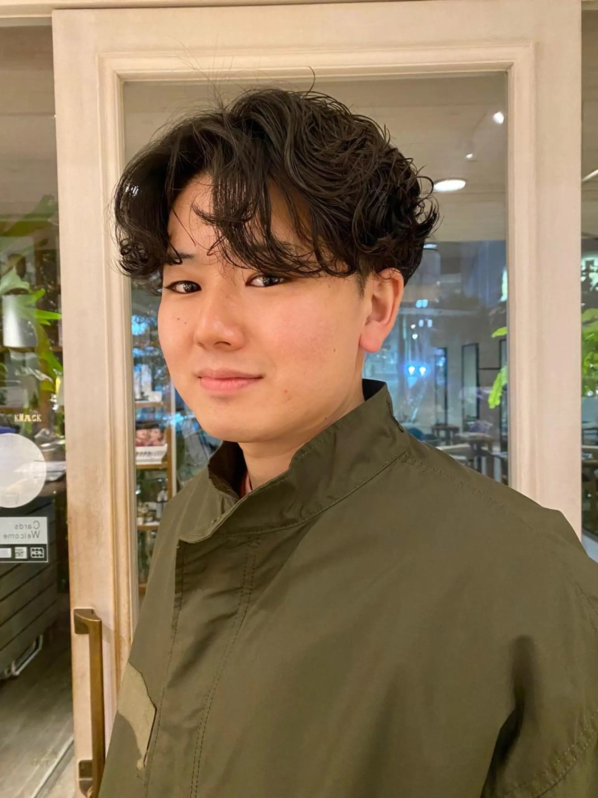 ショート パーマ メンズ カット パーマ トリートメント BELLA阿部野 TOMOMIのヘアスタイル