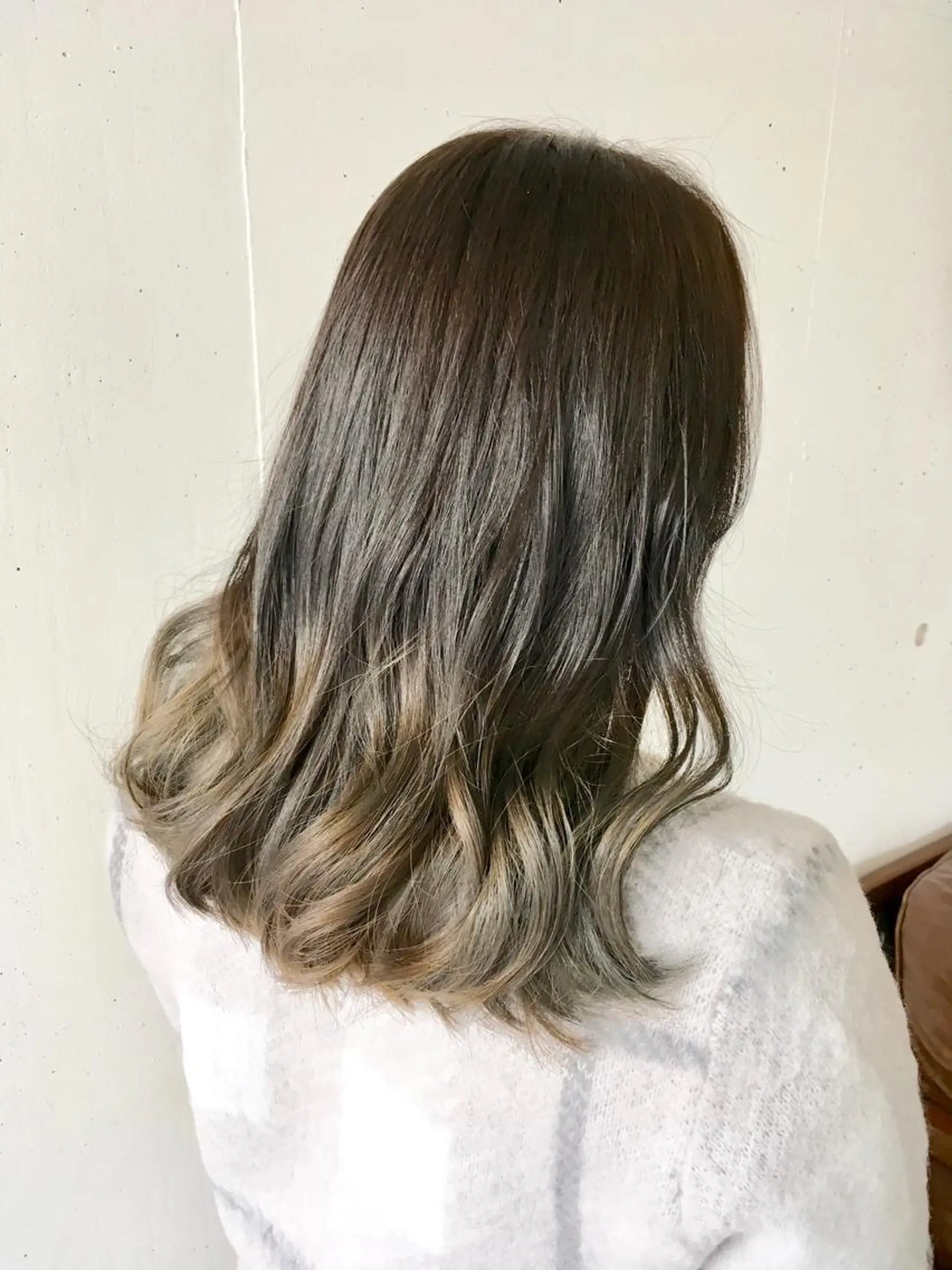 ミディアム カラー パーマ グレージュ yoshi ☆のヘアスタイル