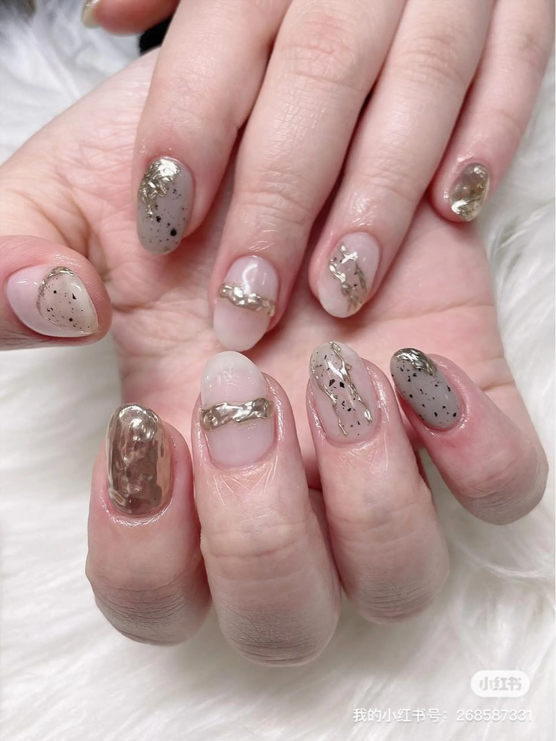 ネイル AngelChris ビューティーサロンのネイルデザイン