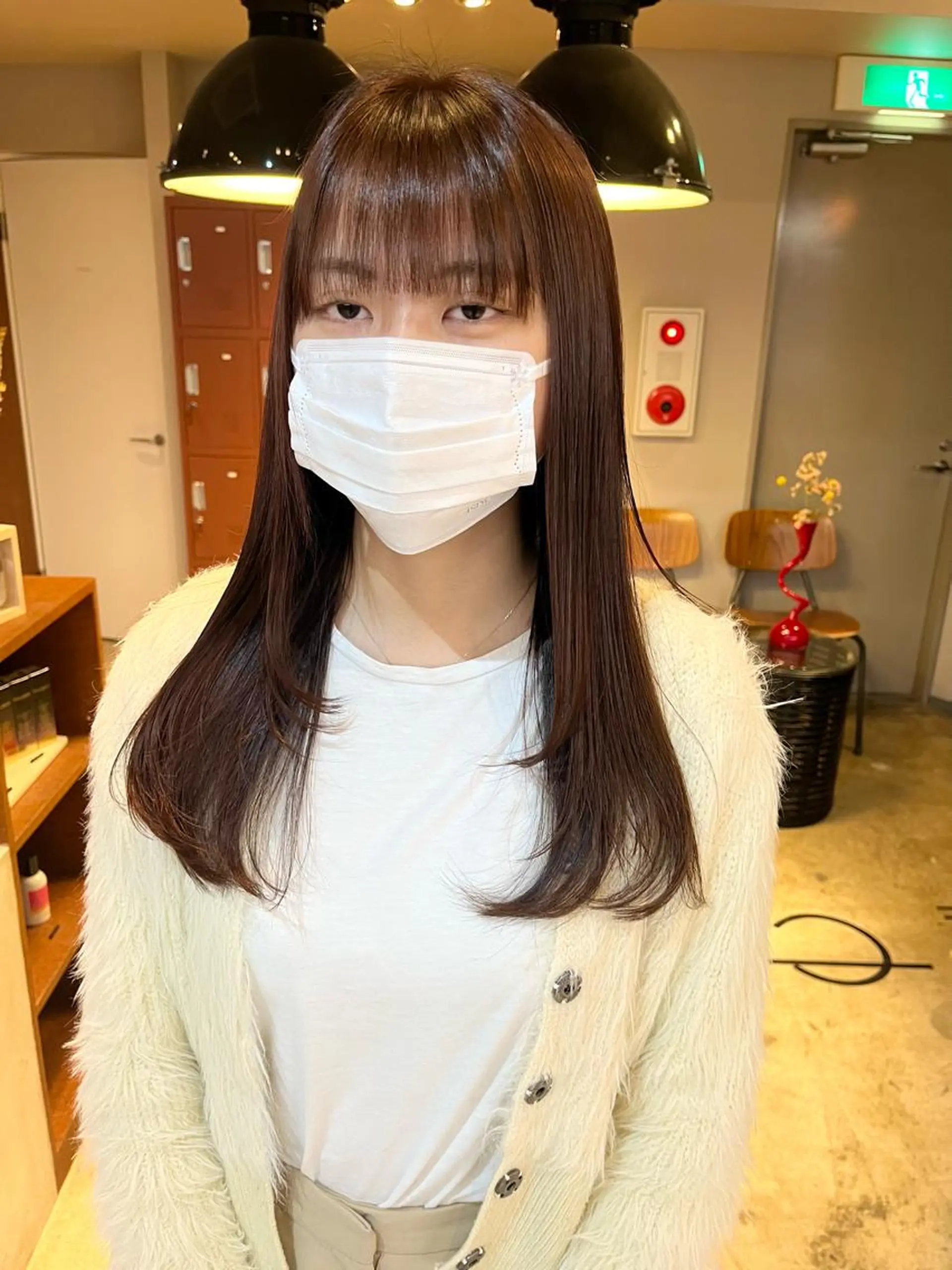 セミロング カラー ピンクカラー レイヤーカット カット ヘアカラー トリートメント 🩷ハイトーン透明感 レイヤー🩷ユリカのヘアスタイル