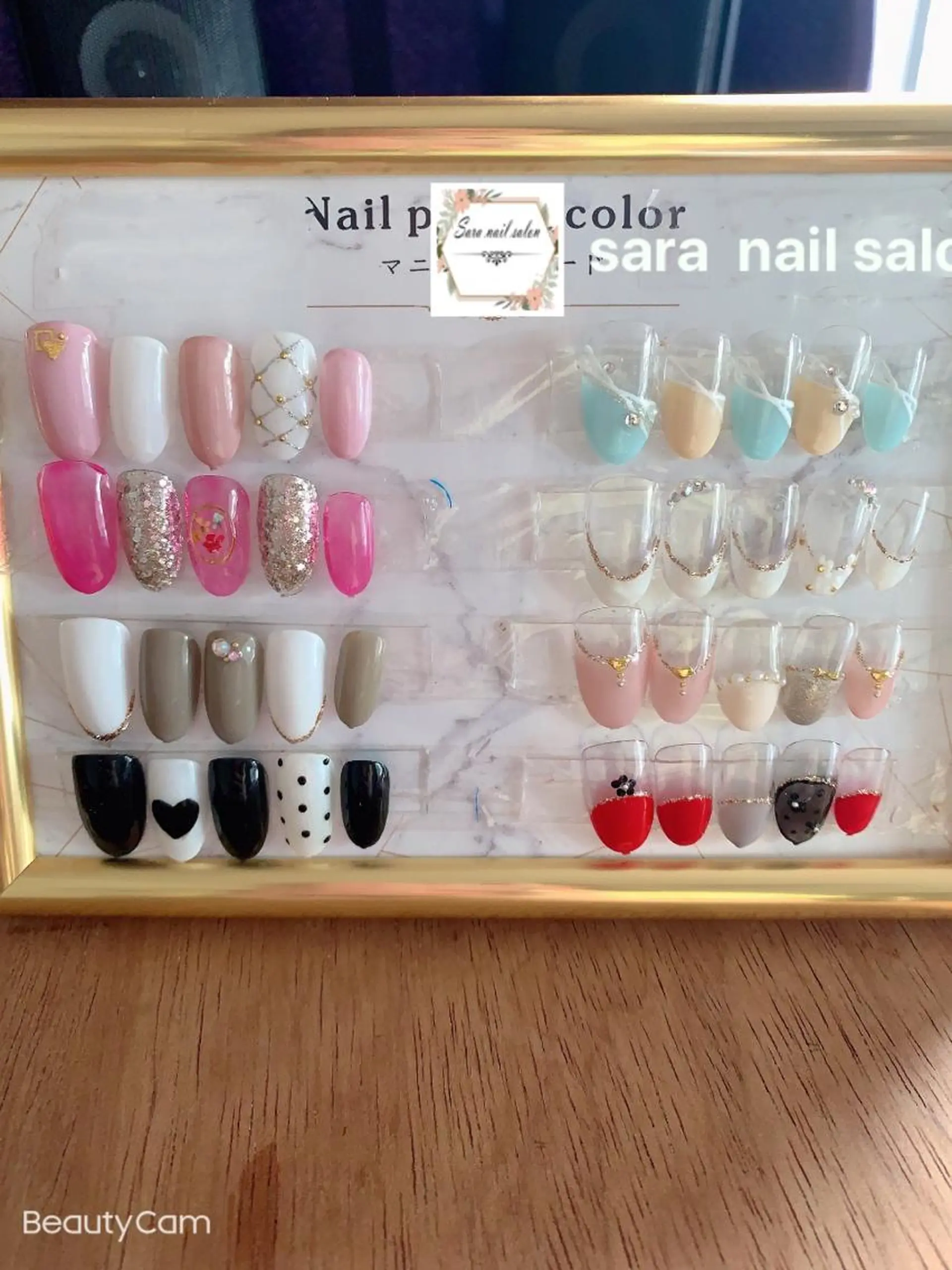 ネイル ハンドネイル ハンドケア 小岩 Saraのネイルデザイン