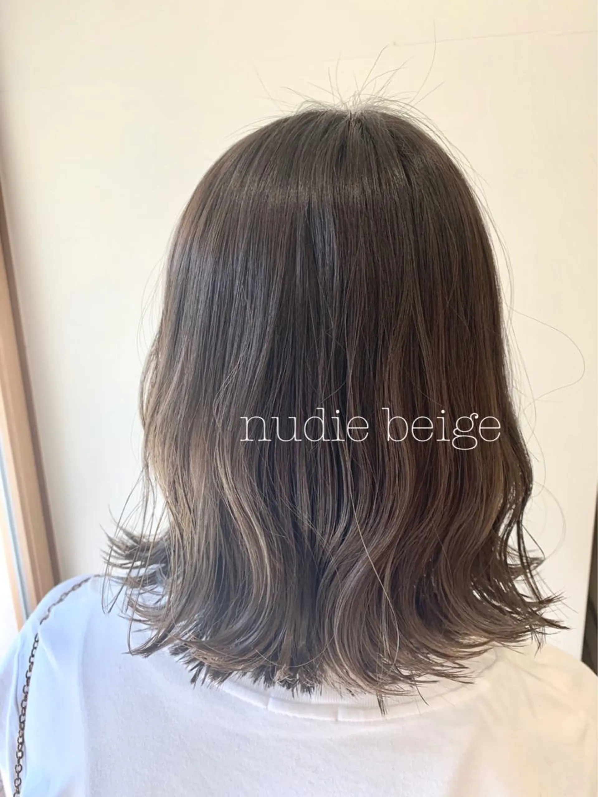 ミディアム カラー ヘアカラー トリートメント ぱつっとボブ/ 小野あかねのヘアスタイル