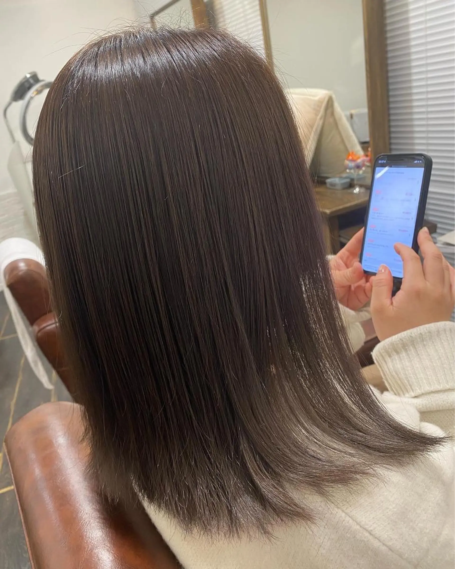 ミディアム カラー アッシュ アッシュグレー パーマモデル募集中 渥美翔人のヘアスタイル