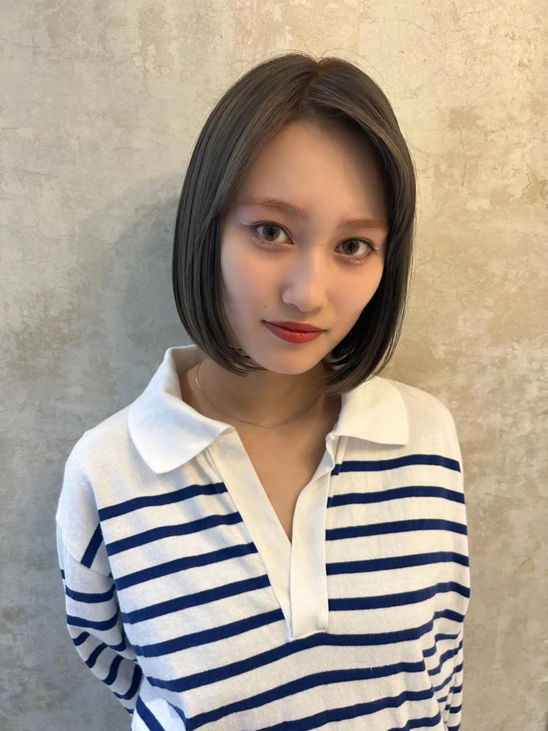 ショート 小野 明日香のヘアスタイル