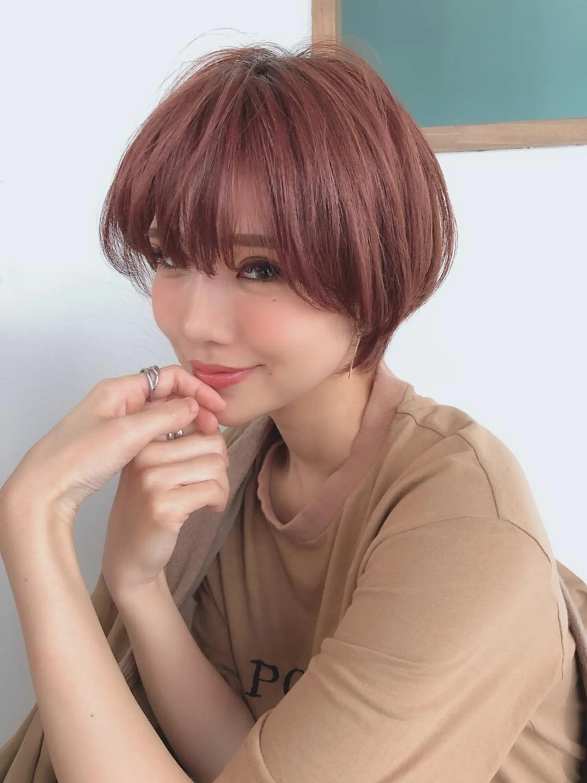 カット ヘアカラー トリートメント 服部 真緒のヘアスタイル